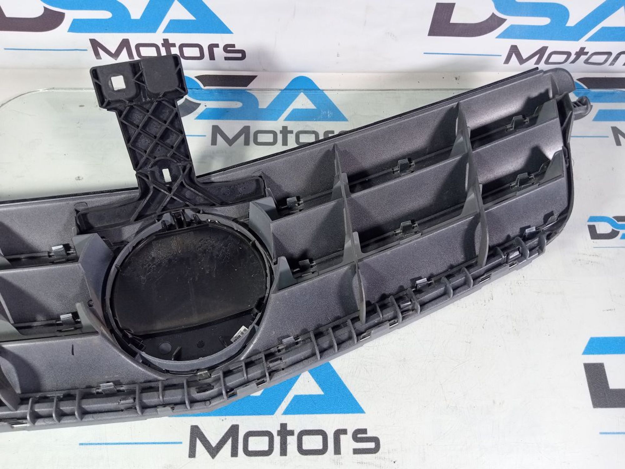 https://ycs.partsauto.market/partsauto-images/thmbs/userImages/b7628e092085f1f91467af1afb6e7630/part/3f40b8d8-a5d1-4d82-909f-d64efd3b44e8_1742893603004.jpg