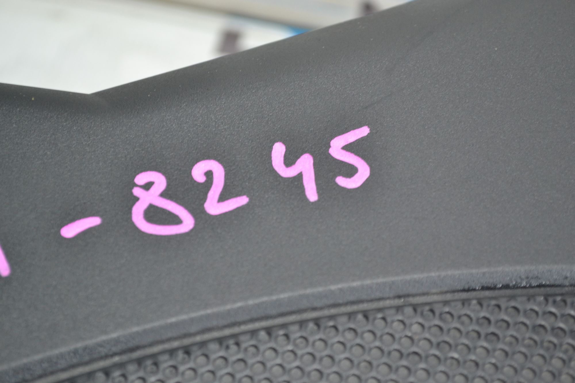 https://ycs.partsauto.market/partsauto-images/thmbs/userImages/b7628e092085f1f91467af1afb6e7630/part/3f5fb4da-5c79-4516-b0c2-424b992a8d91_1780478798872.jpg