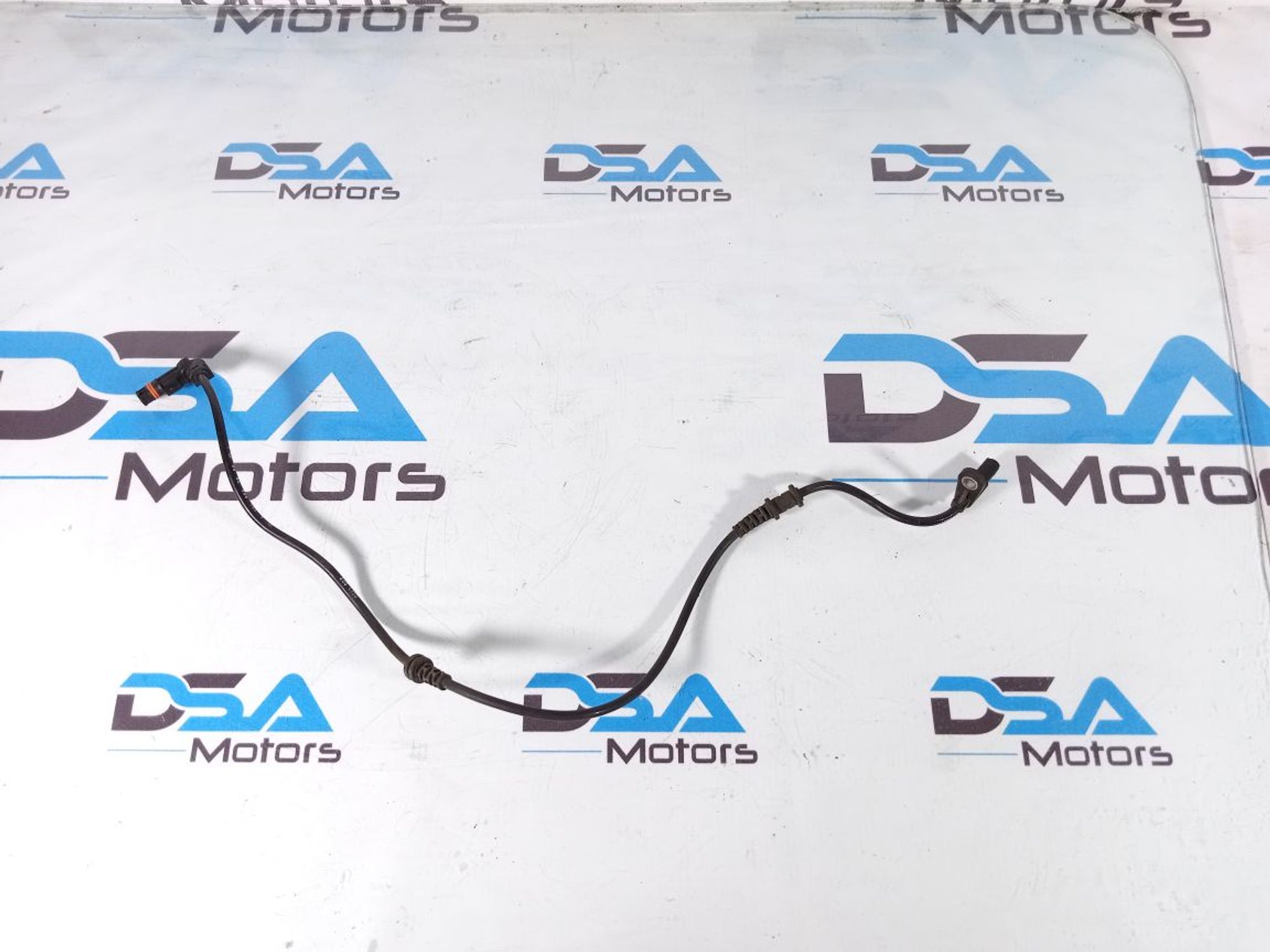 https://ycs.partsauto.market/partsauto-images/thmbs/userImages/b7628e092085f1f91467af1afb6e7630/part/3f8d7d8f-9d02-4687-a860-76c888e50f09_1721042379333.jpg