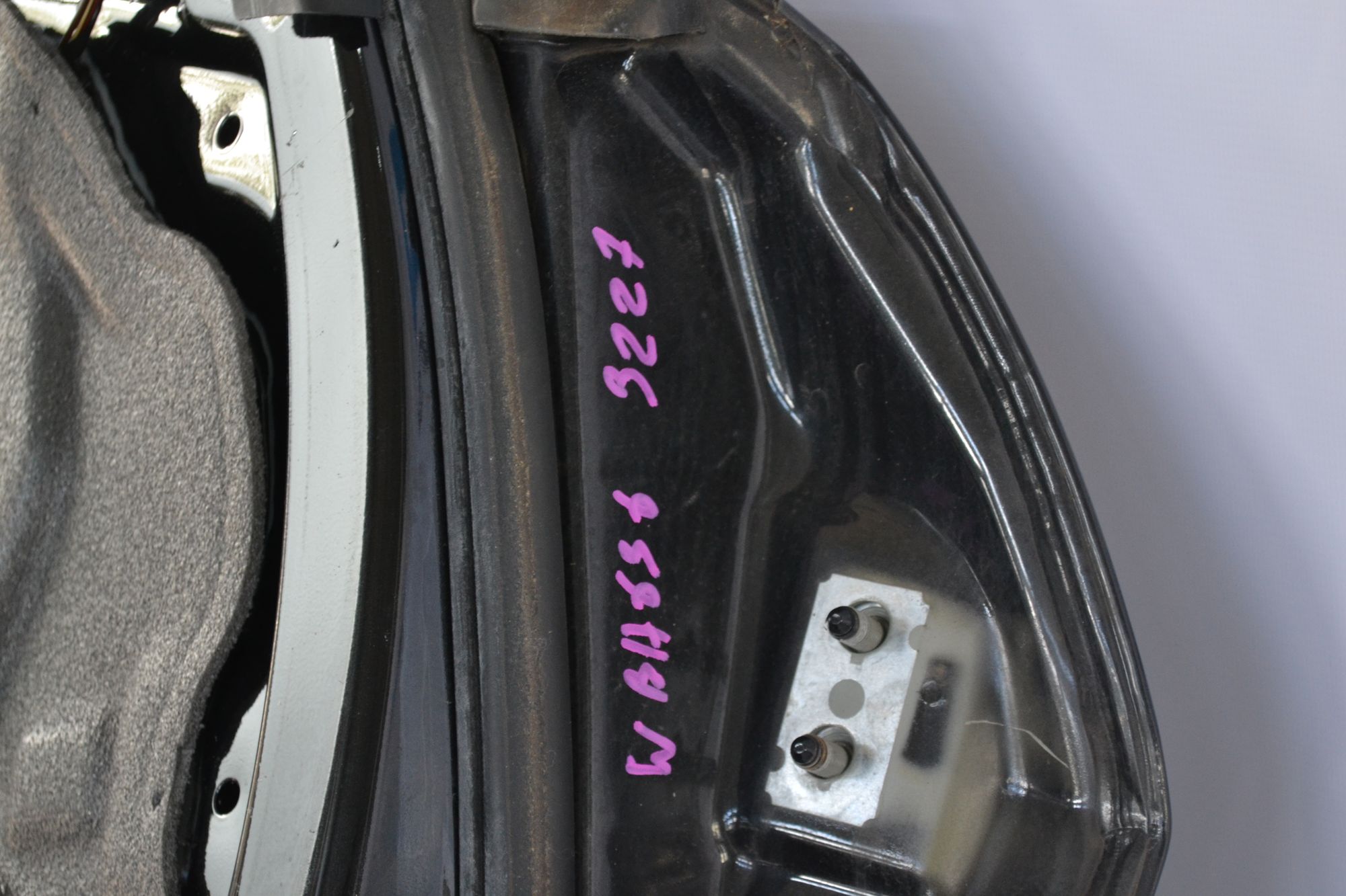 Дверь передняя левая оригинал BMW 3 E90 из Японии, 12900 рублей, Кореновск