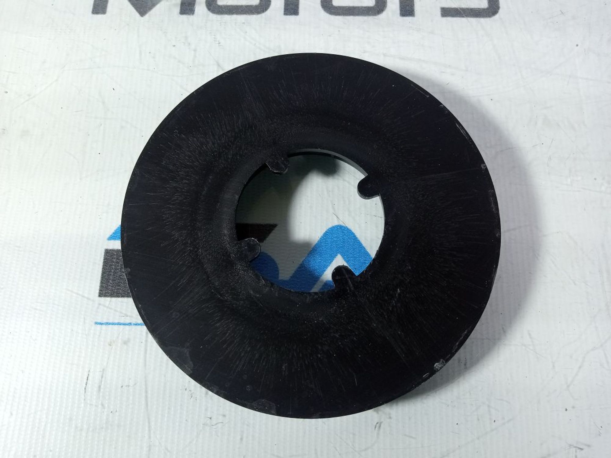 https://ycs.partsauto.market/partsauto-images/thmbs/userImages/b7628e092085f1f91467af1afb6e7630/part/4073cc7c-d24b-401c-8cd8-ff09b4fa15cb_1740751183667.jpg