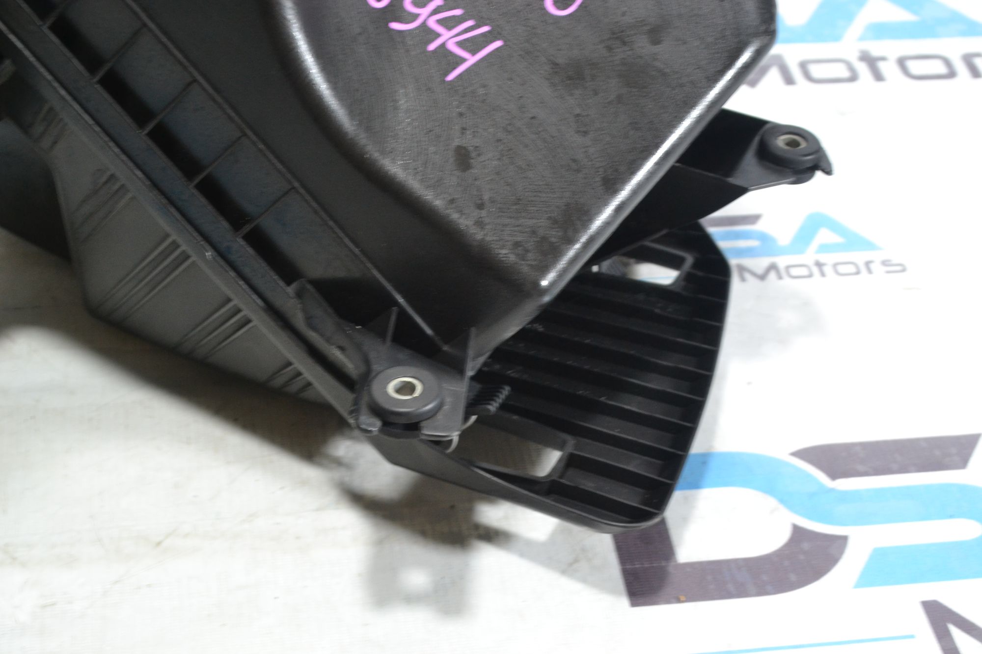 https://ycs.partsauto.market/partsauto-images/thmbs/userImages/b7628e092085f1f91467af1afb6e7630/part/40ada0ee-2ac1-4155-b4b5-b4ea9d14e7ce_1781079105757.jpg