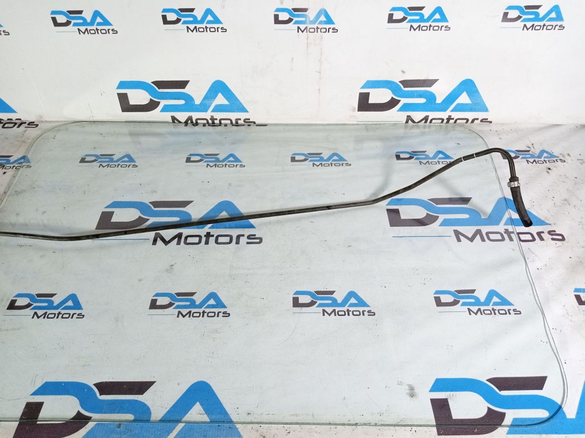 https://ycs.partsauto.market/partsauto-images/thmbs/userImages/b7628e092085f1f91467af1afb6e7630/part/40bc9b11-2760-4eae-b836-33fded6e1880_1736945884683.jpg