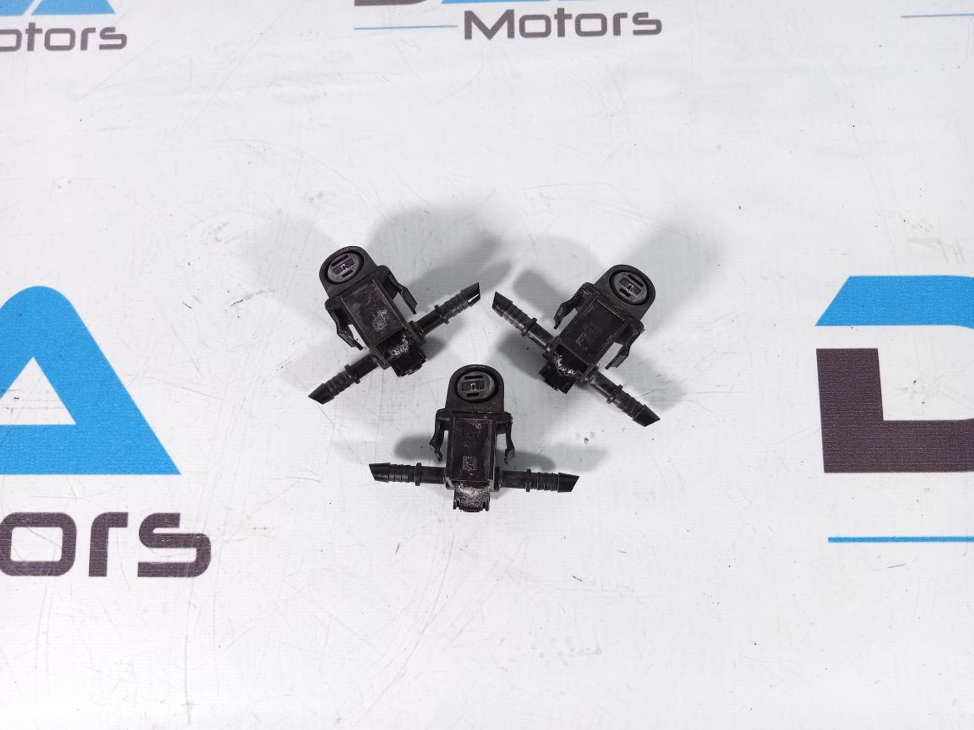 https://ycs.partsauto.market/partsauto-images/thmbs/userImages/b7628e092085f1f91467af1afb6e7630/part/40dca8ee-39aa-4bd2-a548-7ede789316b4_1721038051613.jpg