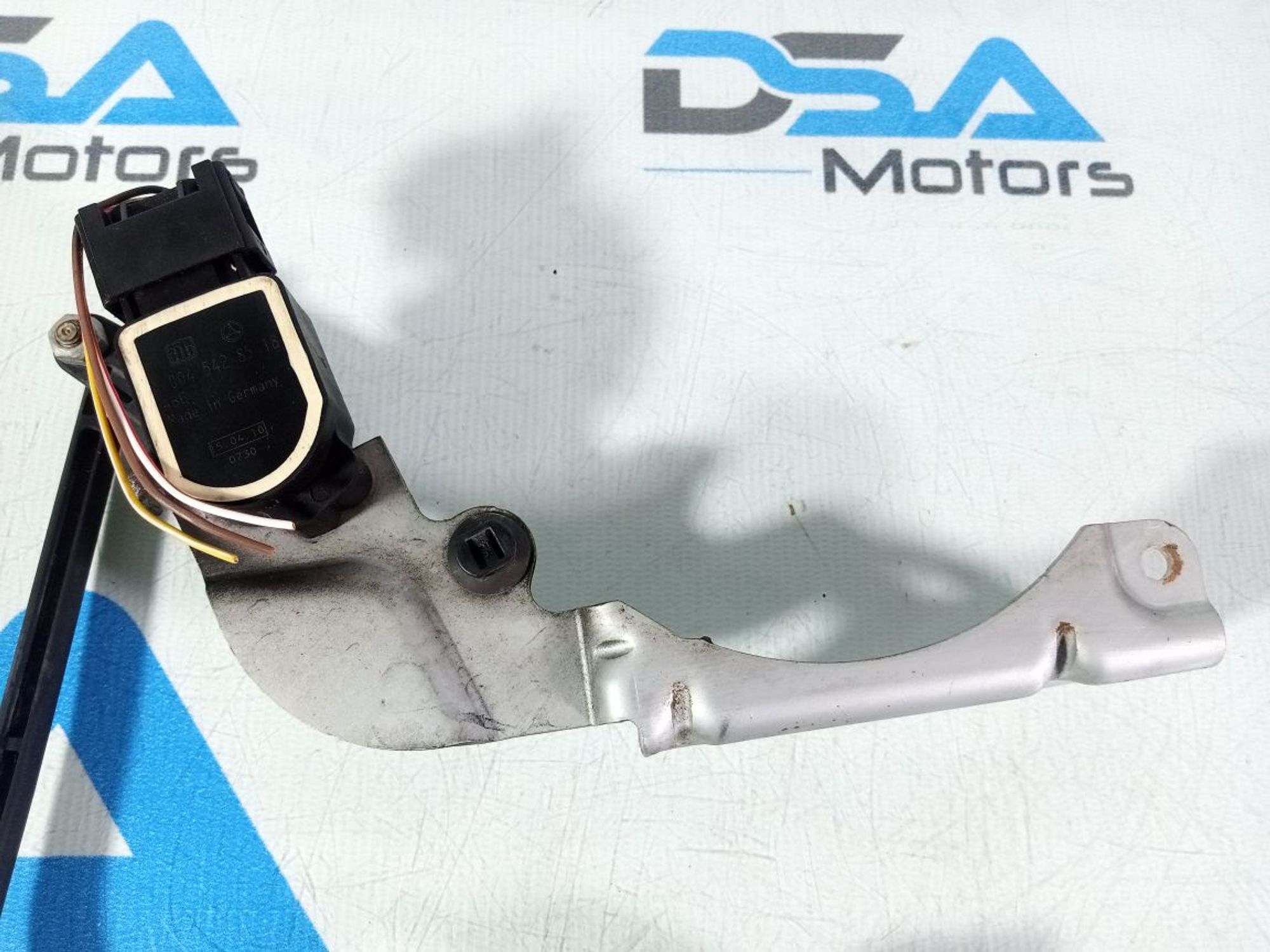 https://ycs.partsauto.market/partsauto-images/thmbs/userImages/b7628e092085f1f91467af1afb6e7630/part/40e9cea4-65f9-42c9-8e5f-653965df9f71_1747023448079.jpg