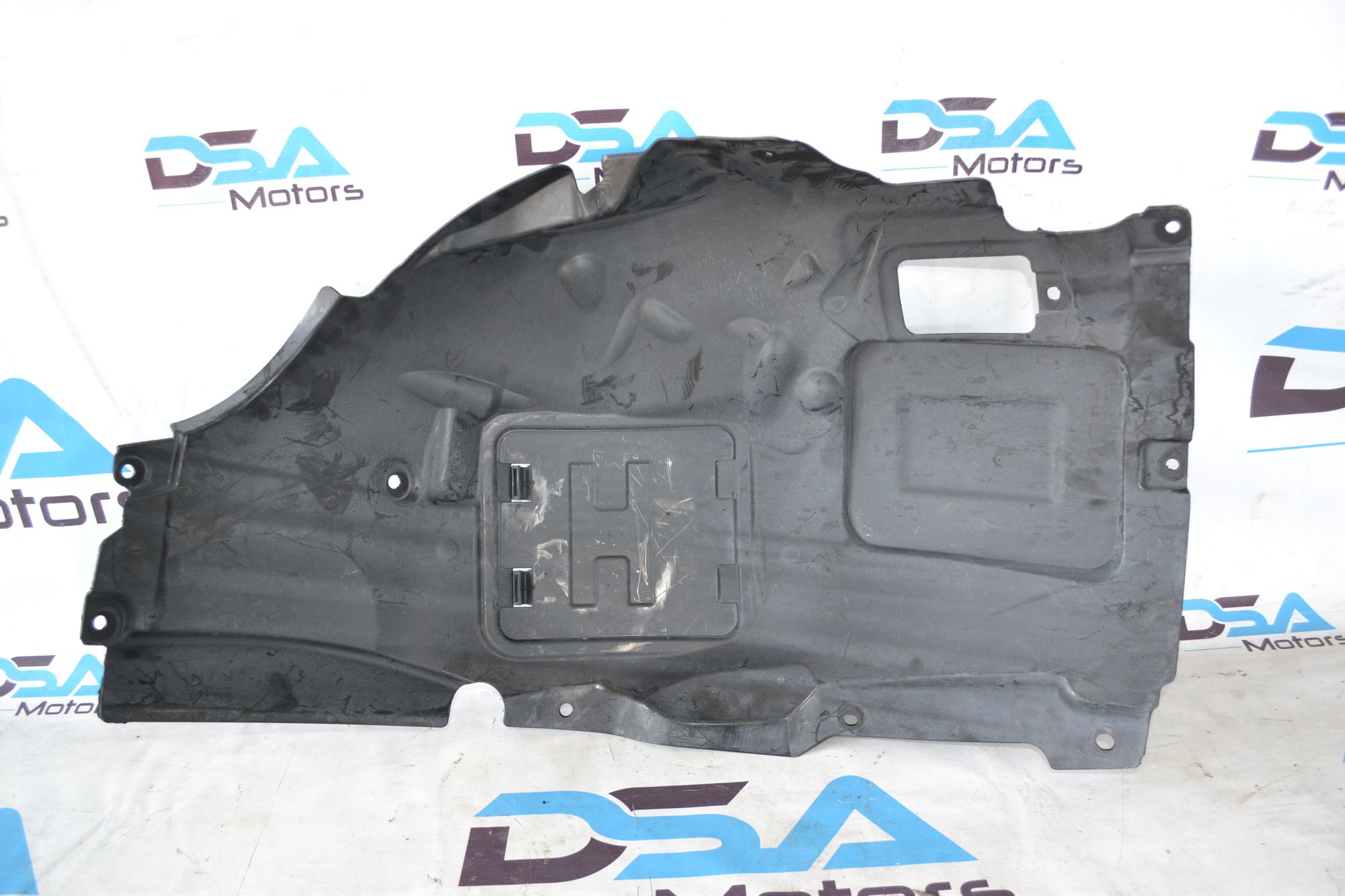 https://ycs.partsauto.market/partsauto-images/thmbs/userImages/b7628e092085f1f91467af1afb6e7630/part/4135b110-5f47-44ac-902a-866104831968_1785163060756.jpg