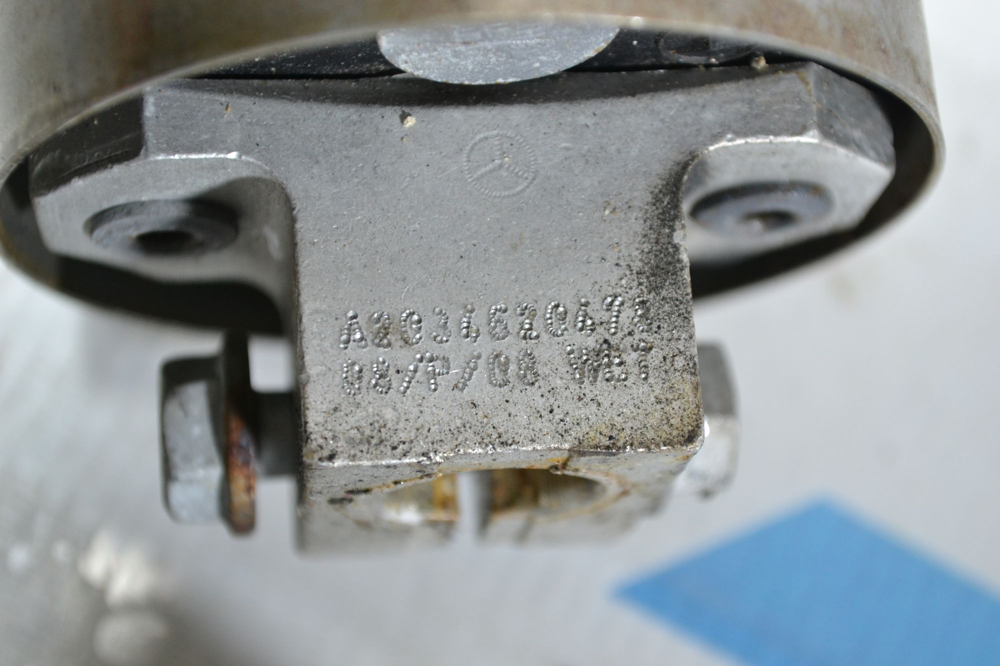 https://ycs.partsauto.market/partsauto-images/thmbs/userImages/b7628e092085f1f91467af1afb6e7630/part/41a8ab7b-a1dc-46ca-8575-7ce2ba2b1fda_1780313924914.jpg