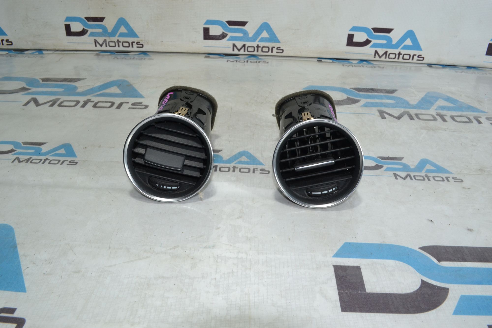 https://ycs.partsauto.market/partsauto-images/thmbs/userImages/b7628e092085f1f91467af1afb6e7630/part/41d106a1-5138-48d0-9cf7-3cafddcf12df_1779879342989.jpg
