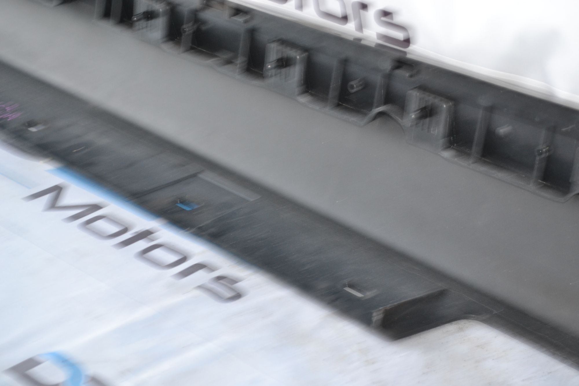https://ycs.partsauto.market/partsauto-images/thmbs/userImages/b7628e092085f1f91467af1afb6e7630/part/420365e0-e14e-49de-82c1-05b8081fabe8_1781001995063.jpg