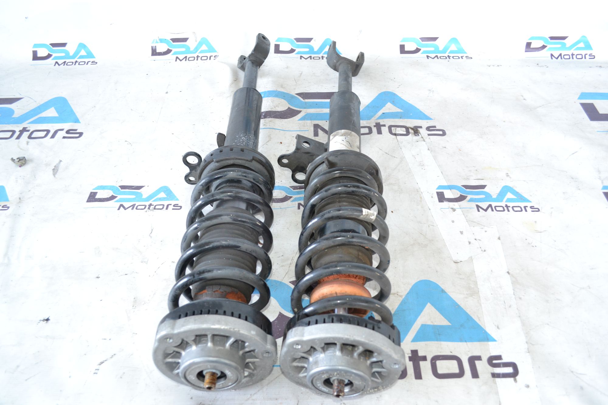 https://ycs.partsauto.market/partsauto-images/thmbs/userImages/b7628e092085f1f91467af1afb6e7630/part/4334688f-12af-400c-8d3d-f4c14088b6ee_1785236364958.jpg