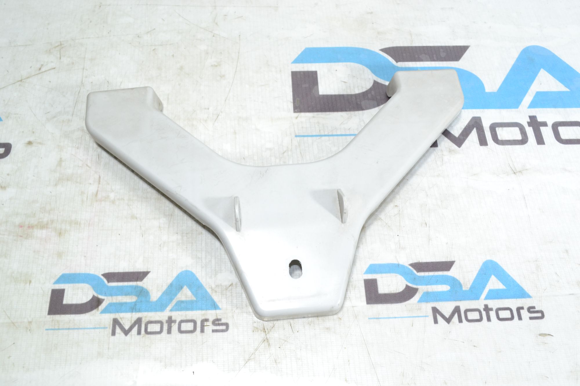 https://ycs.partsauto.market/partsauto-images/thmbs/userImages/b7628e092085f1f91467af1afb6e7630/part/434136cb-f19c-4b8e-910e-92b5f24c3fbd_1783344668625.jpg