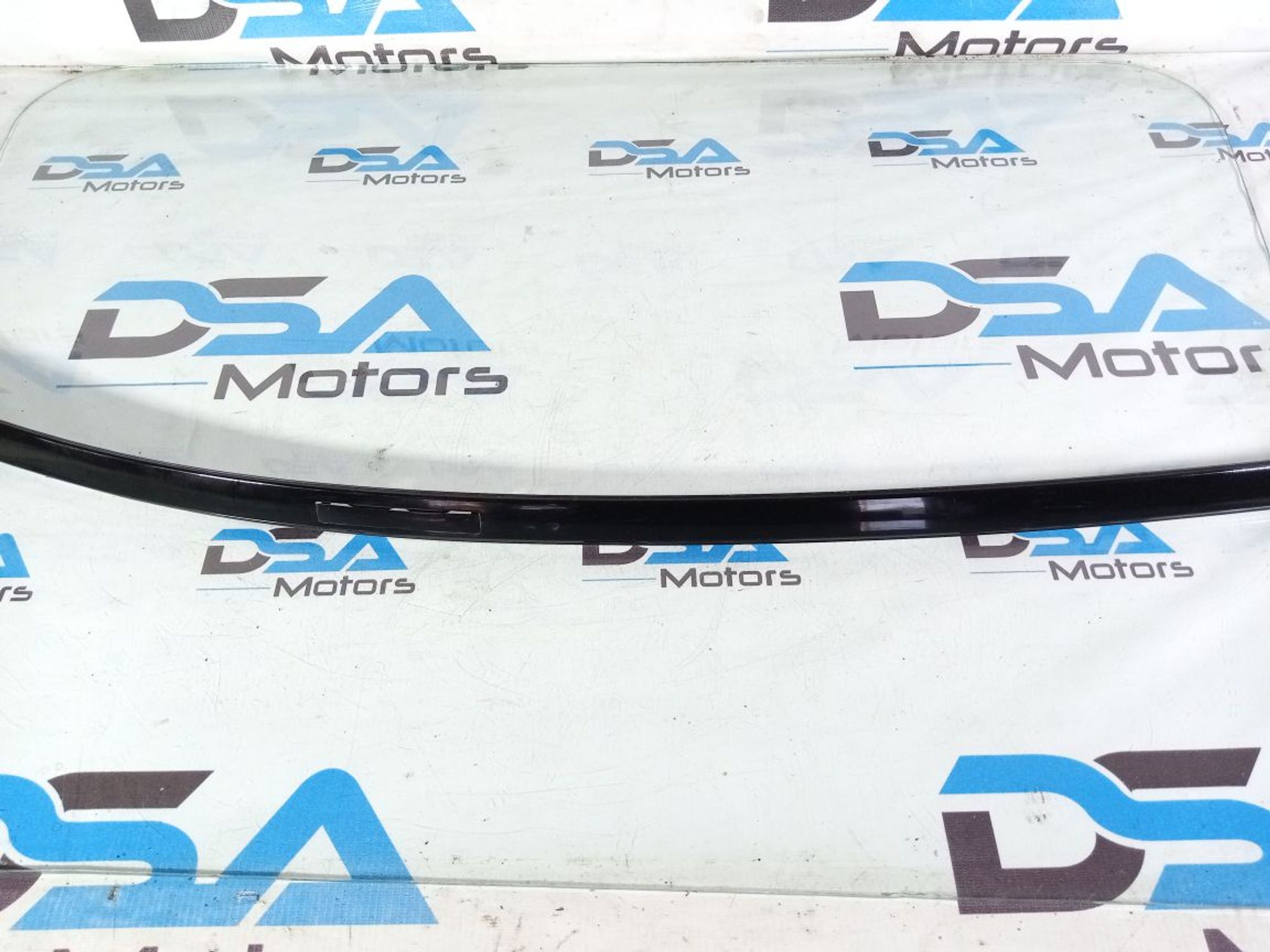 https://ycs.partsauto.market/partsauto-images/thmbs/userImages/b7628e092085f1f91467af1afb6e7630/part/43a69bca-3924-49ef-8374-7879a0d791d9_1738066857652.jpg