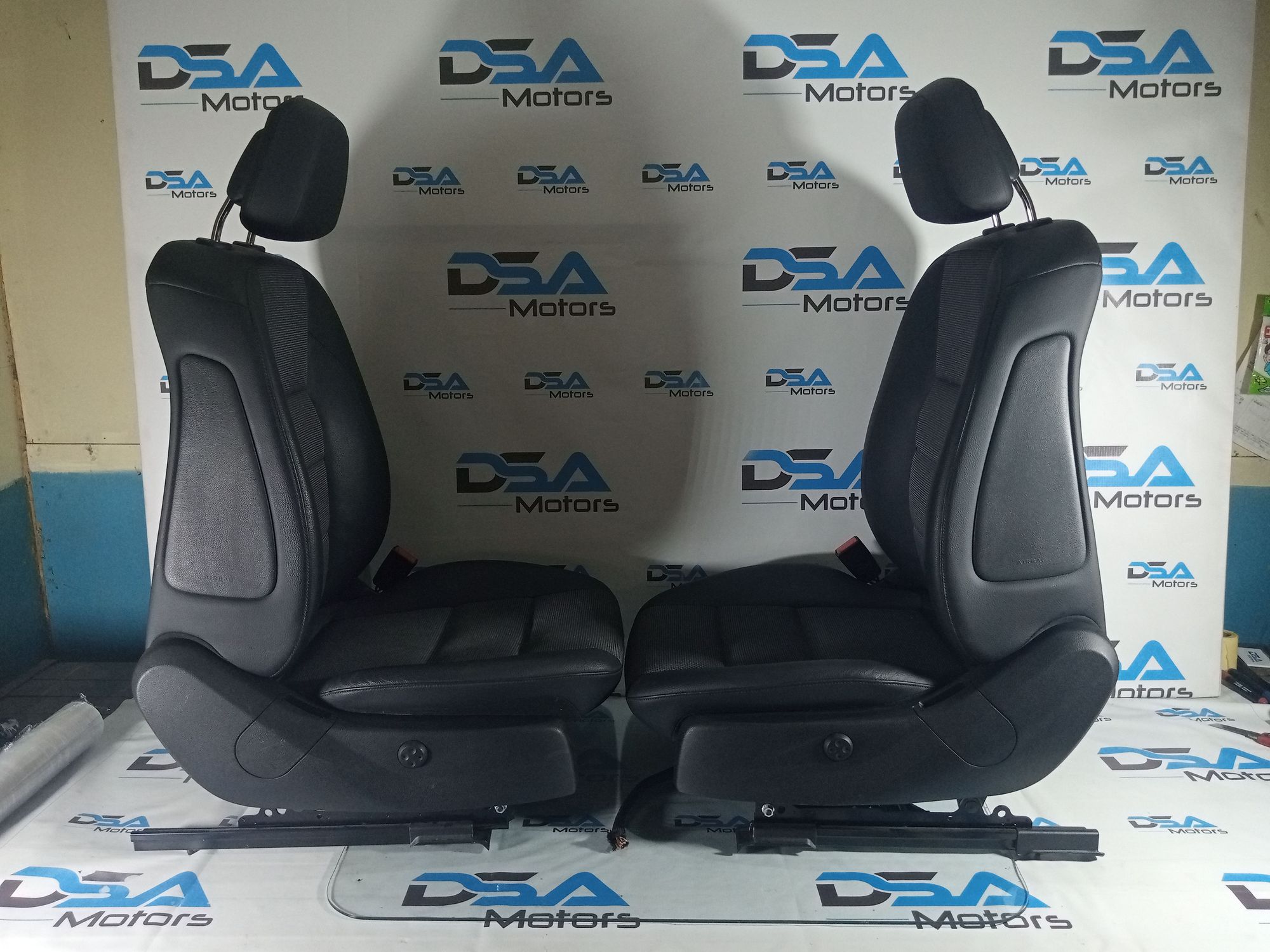 https://ycs.partsauto.market/partsauto-images/thmbs/userImages/b7628e092085f1f91467af1afb6e7630/part/43b3e971-0b96-4103-9e1a-4b2339202c19_1719830222759.jpg