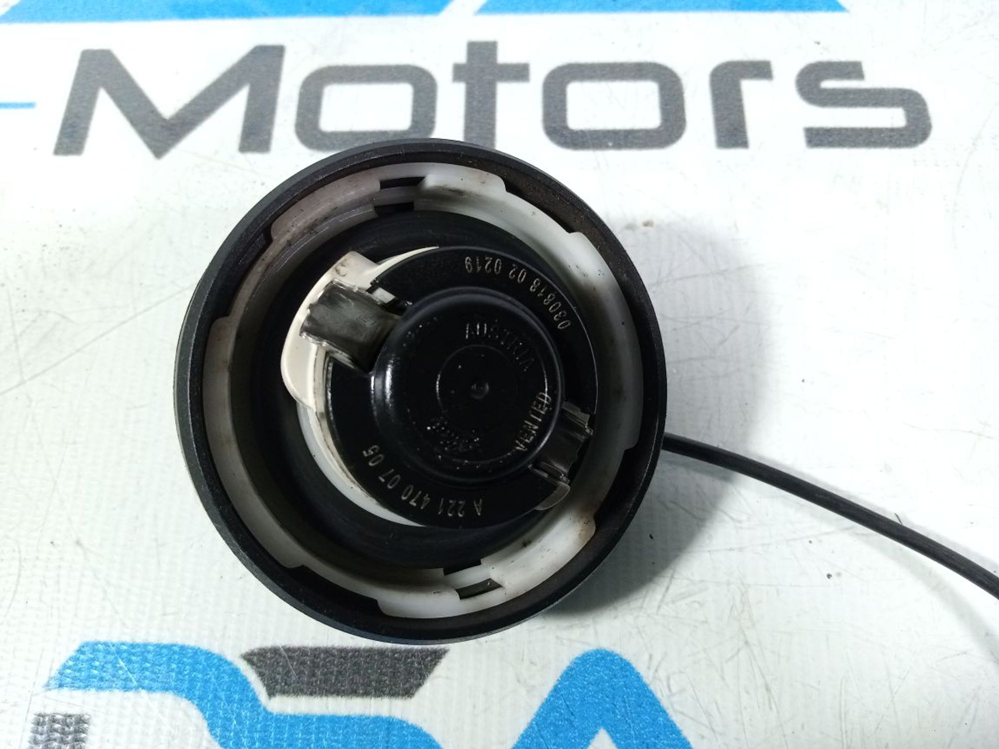 https://ycs.partsauto.market/partsauto-images/thmbs/userImages/b7628e092085f1f91467af1afb6e7630/part/43cf1703-83f1-46bd-8f58-bf968c912420_1742374970939.jpg