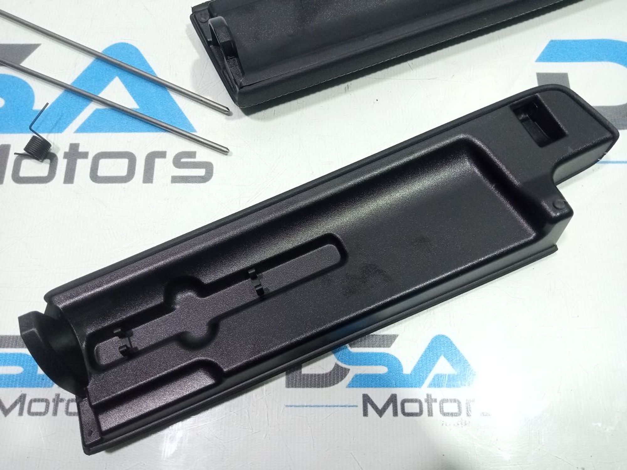 https://ycs.partsauto.market/partsauto-images/thmbs/userImages/b7628e092085f1f91467af1afb6e7630/part/43d607b8-1ac8-4b6d-a500-28c623eeb937_1748280329291.jpg