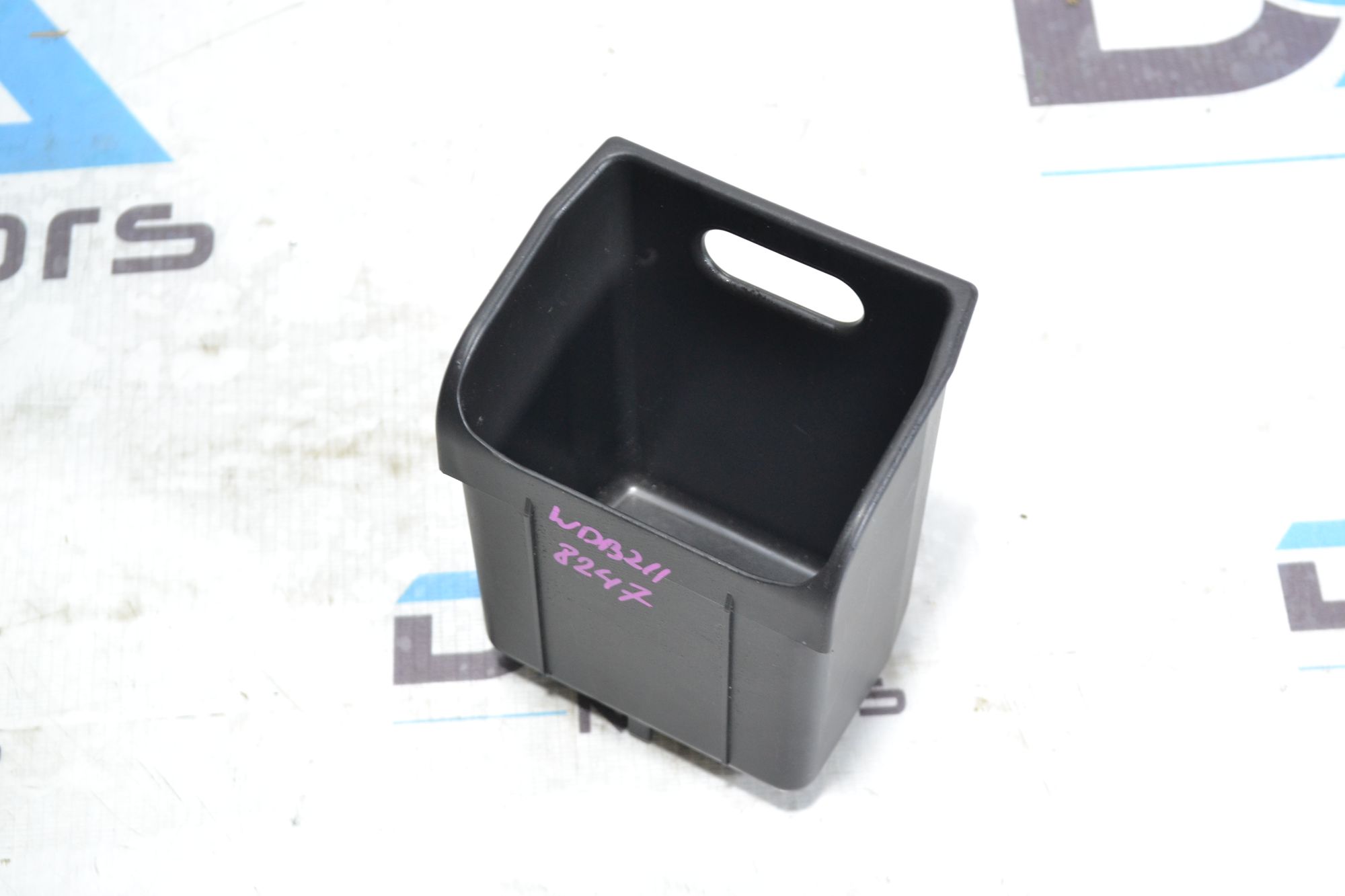 https://ycs.partsauto.market/partsauto-images/thmbs/userImages/b7628e092085f1f91467af1afb6e7630/part/43fd4bcb-e1a5-445a-bc9c-f219ca423763_1780569698740.jpg