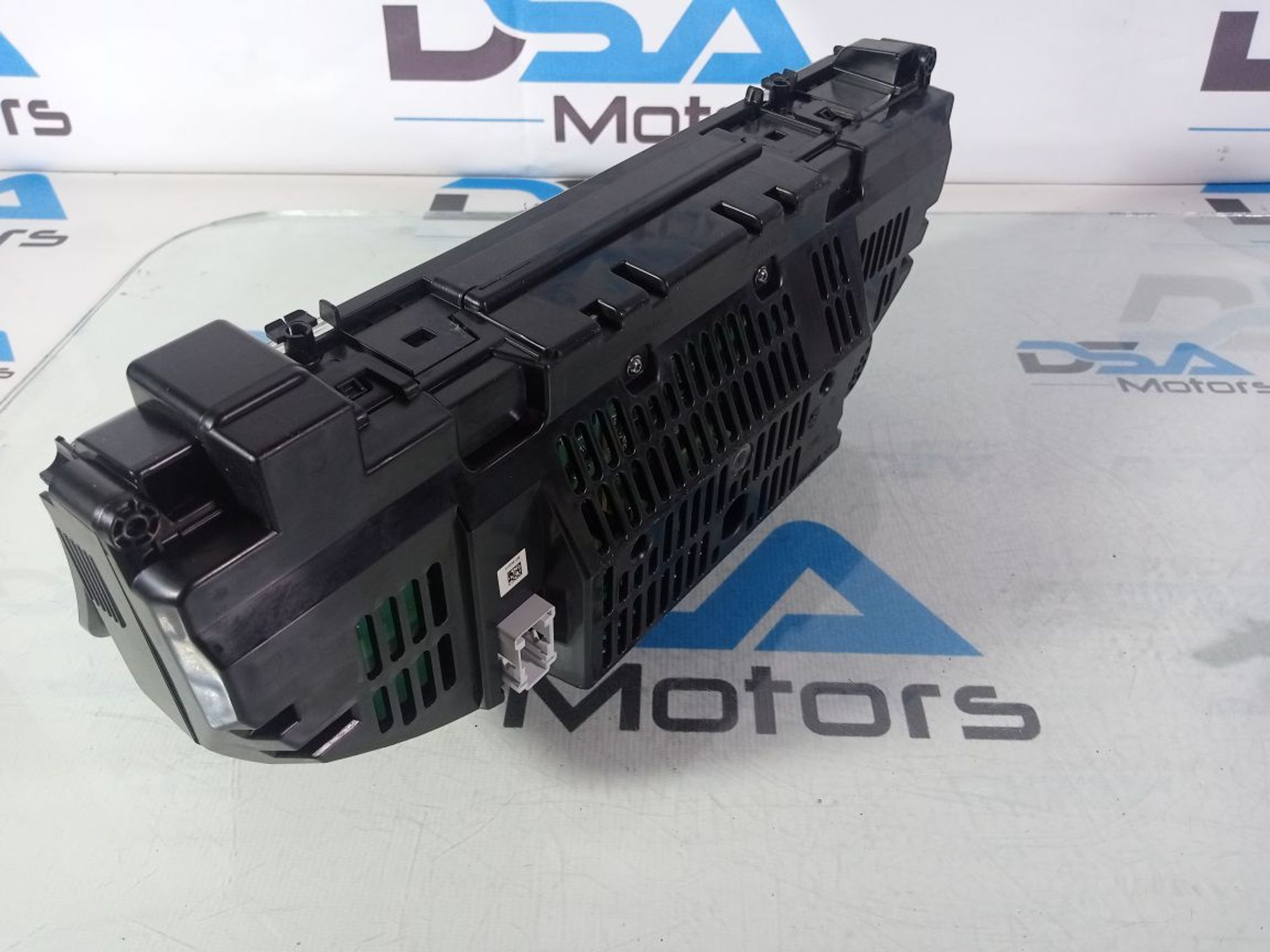 https://ycs.partsauto.market/partsauto-images/thmbs/userImages/b7628e092085f1f91467af1afb6e7630/part/442043b4-228a-44a7-86ab-9049e249ef2c_1740573346861.jpg