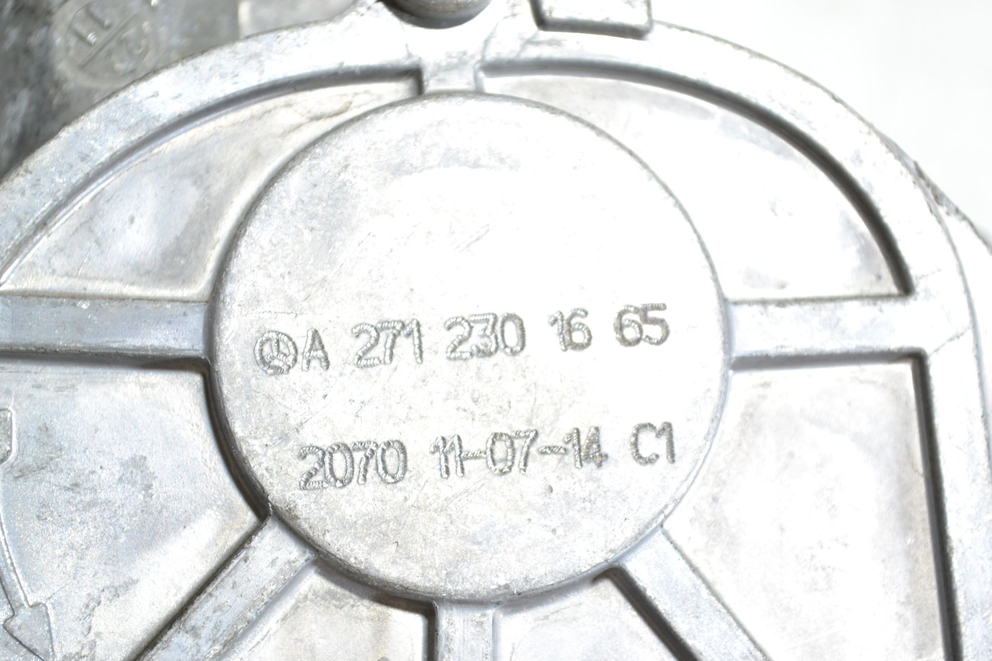 Насос вакуумный Mercedes оригинал W204/W212 M271 из Японии, 5900 рублей, Кореновск