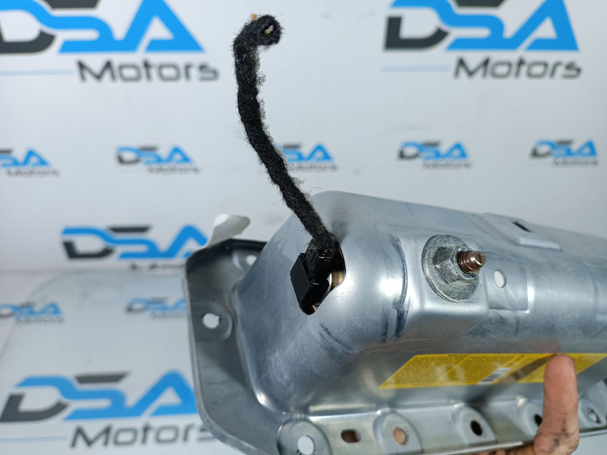 https://ycs.partsauto.market/partsauto-images/thmbs/userImages/b7628e092085f1f91467af1afb6e7630/part/4529d364-bb98-41e8-8c20-c6cb5bdb5ed3_1704385172814.jpg