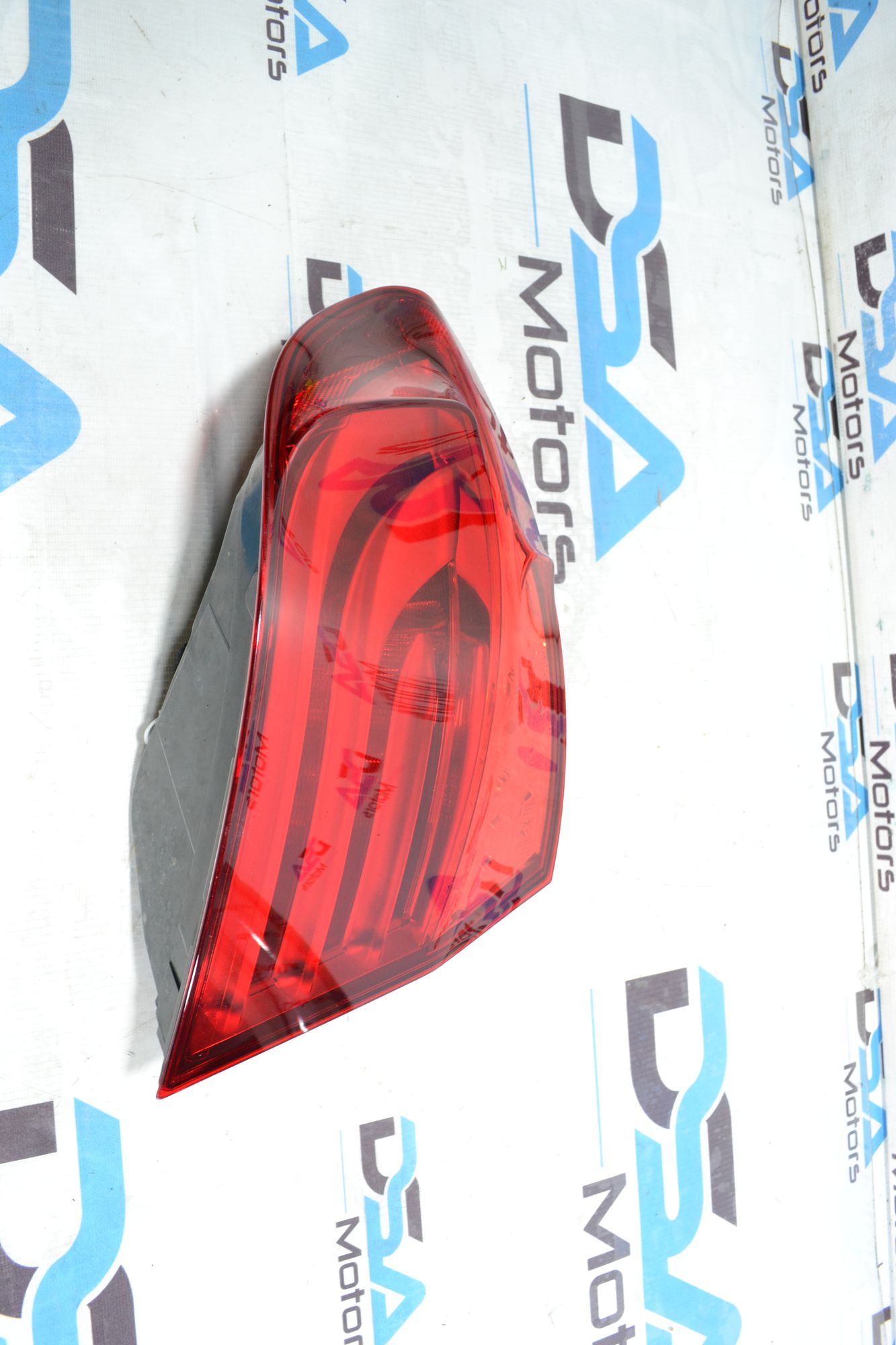 https://ycs.partsauto.market/partsauto-images/thmbs/userImages/b7628e092085f1f91467af1afb6e7630/part/4591e251-521a-4d88-bf47-1eace421b029_1780924035719.jpg