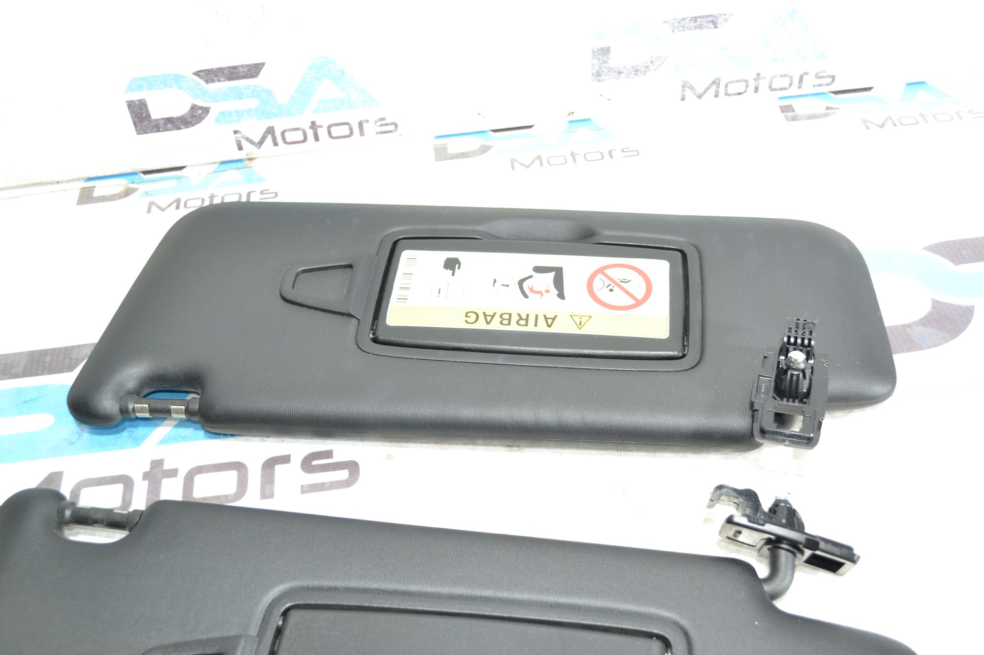 https://ycs.partsauto.market/partsauto-images/thmbs/userImages/b7628e092085f1f91467af1afb6e7630/part/4593de27-a19f-4934-9a3a-c2f9a631cf08_1785767225235.jpg