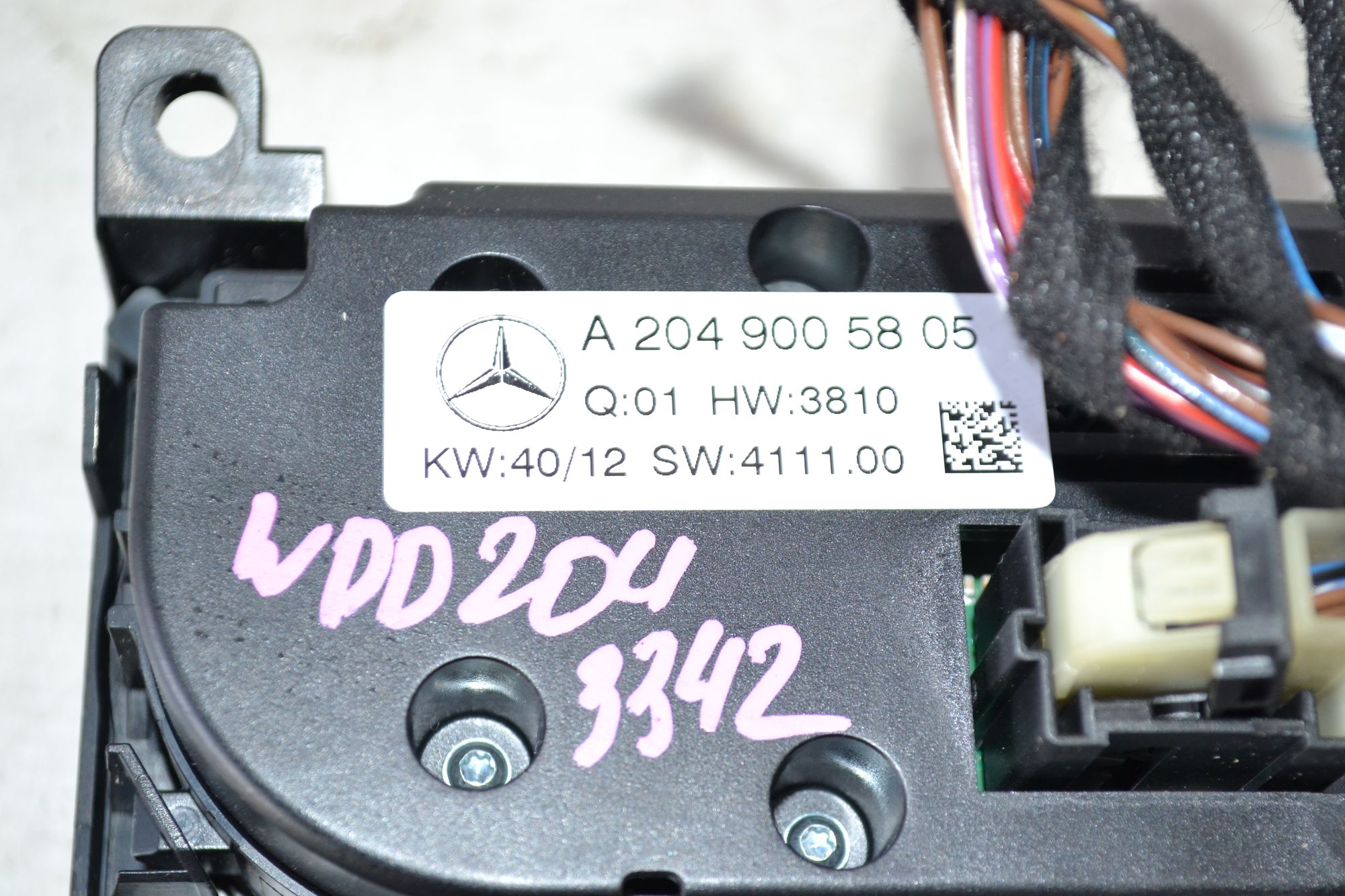 https://ycs.partsauto.market/partsauto-images/thmbs/userImages/b7628e092085f1f91467af1afb6e7630/part/45b8d047-dd36-4702-84a2-3f58e6dd7304_1785415003768.jpg