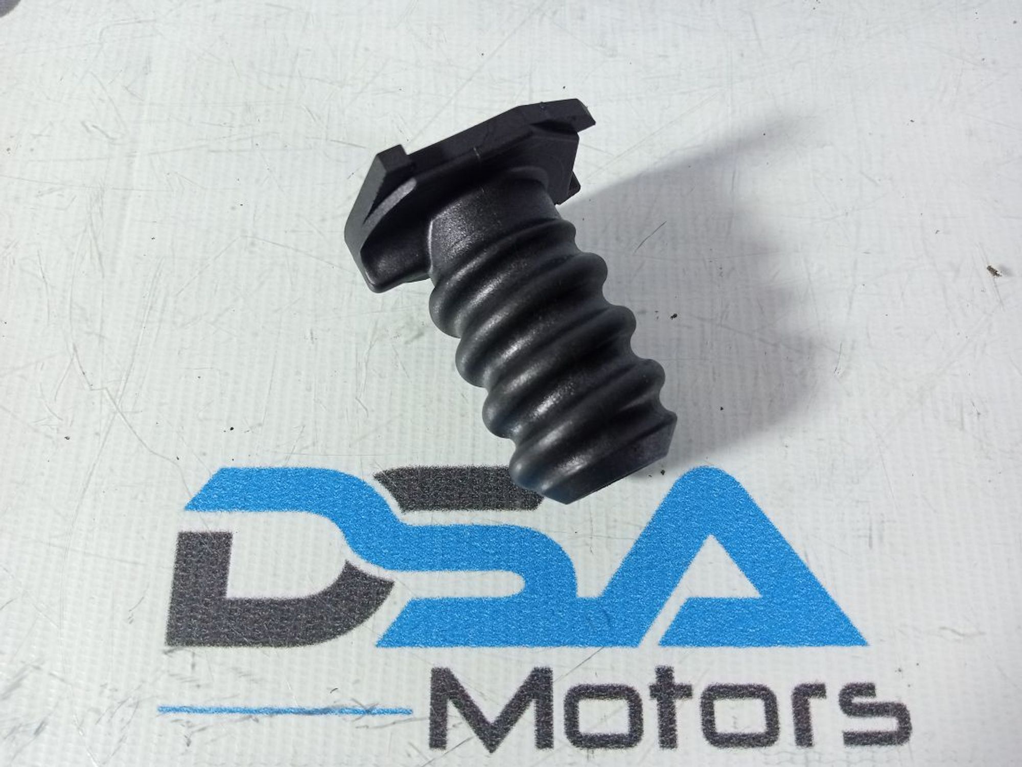 https://ycs.partsauto.market/partsauto-images/thmbs/userImages/b7628e092085f1f91467af1afb6e7630/part/469d657c-2be6-4a22-a972-ef968b24bb6b_1741338037344.jpg