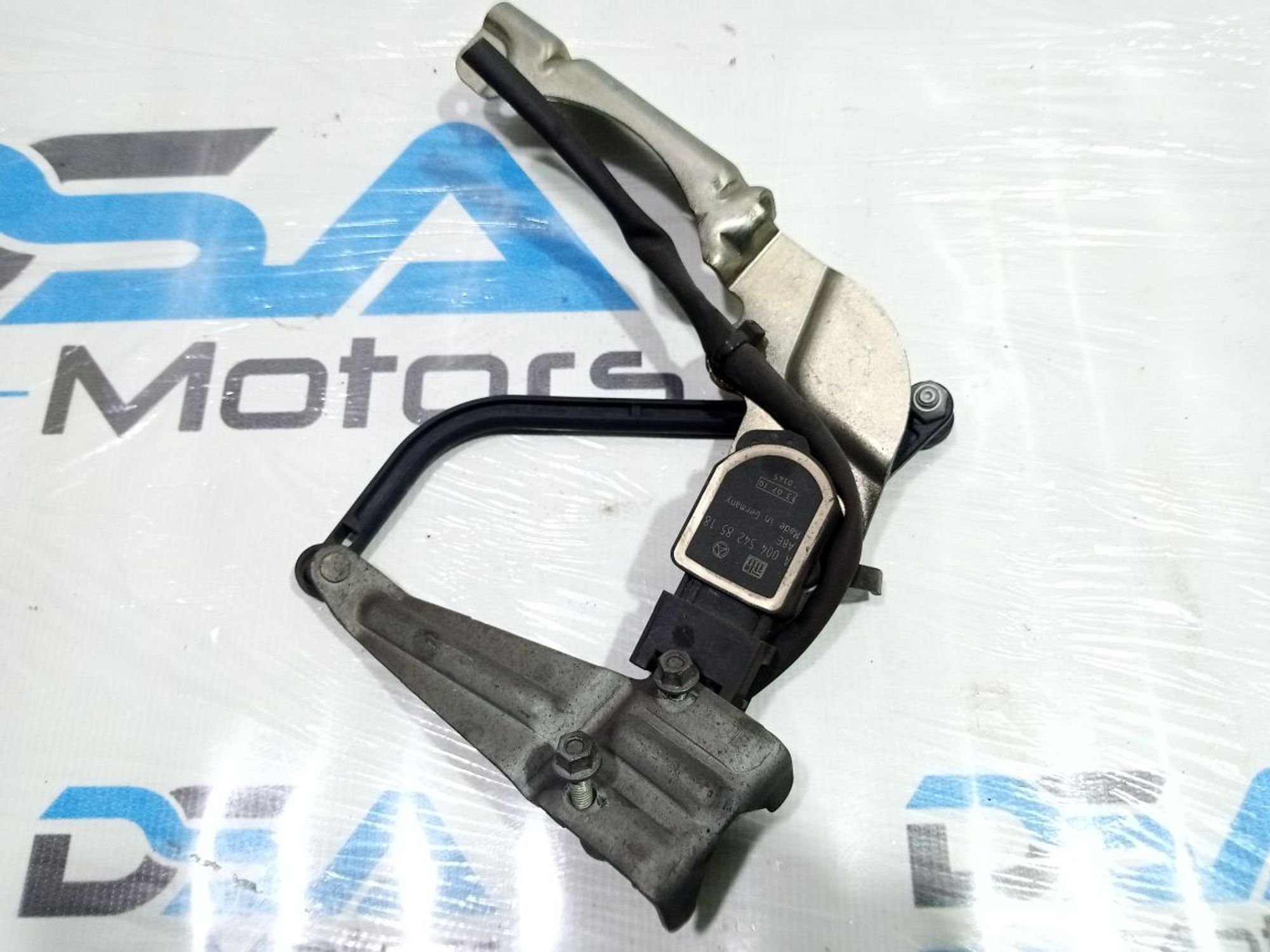 https://ycs.partsauto.market/partsauto-images/thmbs/userImages/b7628e092085f1f91467af1afb6e7630/part/469ed515-8fdc-43c3-81ec-93b23f877037_1749817359595.jpg