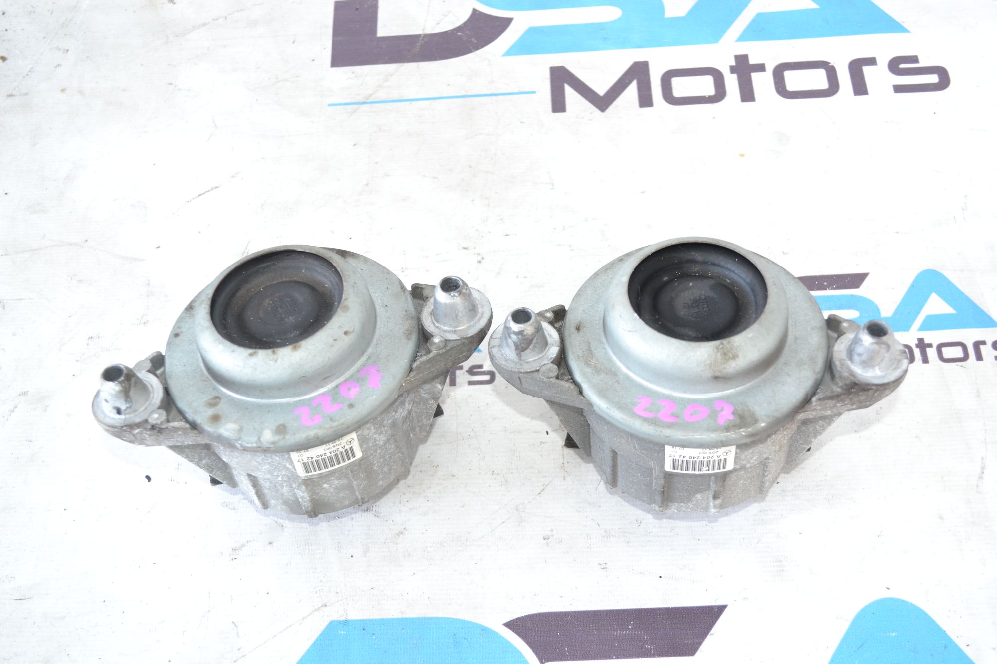 https://ycs.partsauto.market/partsauto-images/thmbs/userImages/b7628e092085f1f91467af1afb6e7630/part/46f8221f-0442-40dd-9426-506a71269351_1785313971756.jpg
