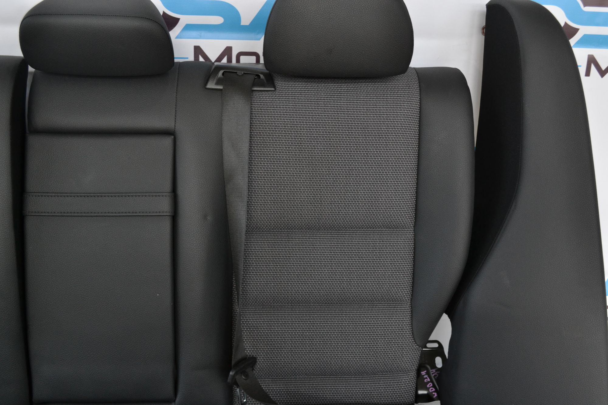 Сидения задние оригинал Mercedes W204 рестайлинг из Японии, 9900 рублей, Кореновск