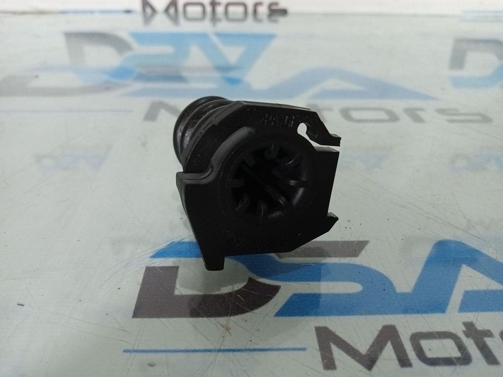 https://ycs.partsauto.market/partsauto-images/thmbs/userImages/b7628e092085f1f91467af1afb6e7630/part/473a6567-6531-446d-b892-e7827dd55b69_1730908168469.jpg