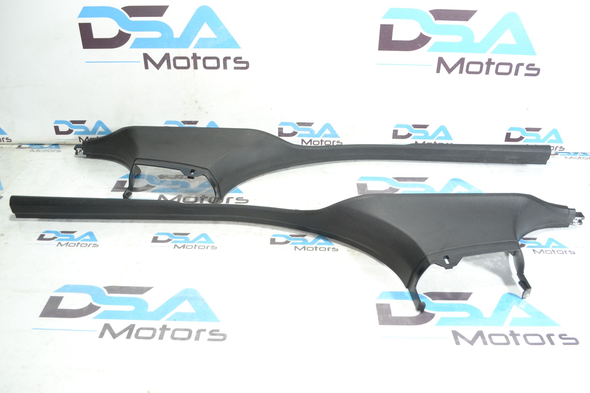 https://ycs.partsauto.market/partsauto-images/thmbs/userImages/b7628e092085f1f91467af1afb6e7630/part/47401143-3f0d-4ae5-9232-1cd82d833b7d_1781247815191.jpg