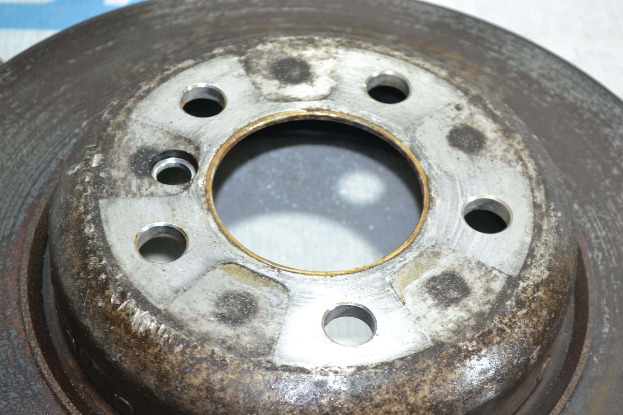 https://ycs.partsauto.market/partsauto-images/thmbs/userImages/b7628e092085f1f91467af1afb6e7630/part/479c2da5-ff9b-46db-9b7d-ab3e38c95ba7_1780045122130.jpg