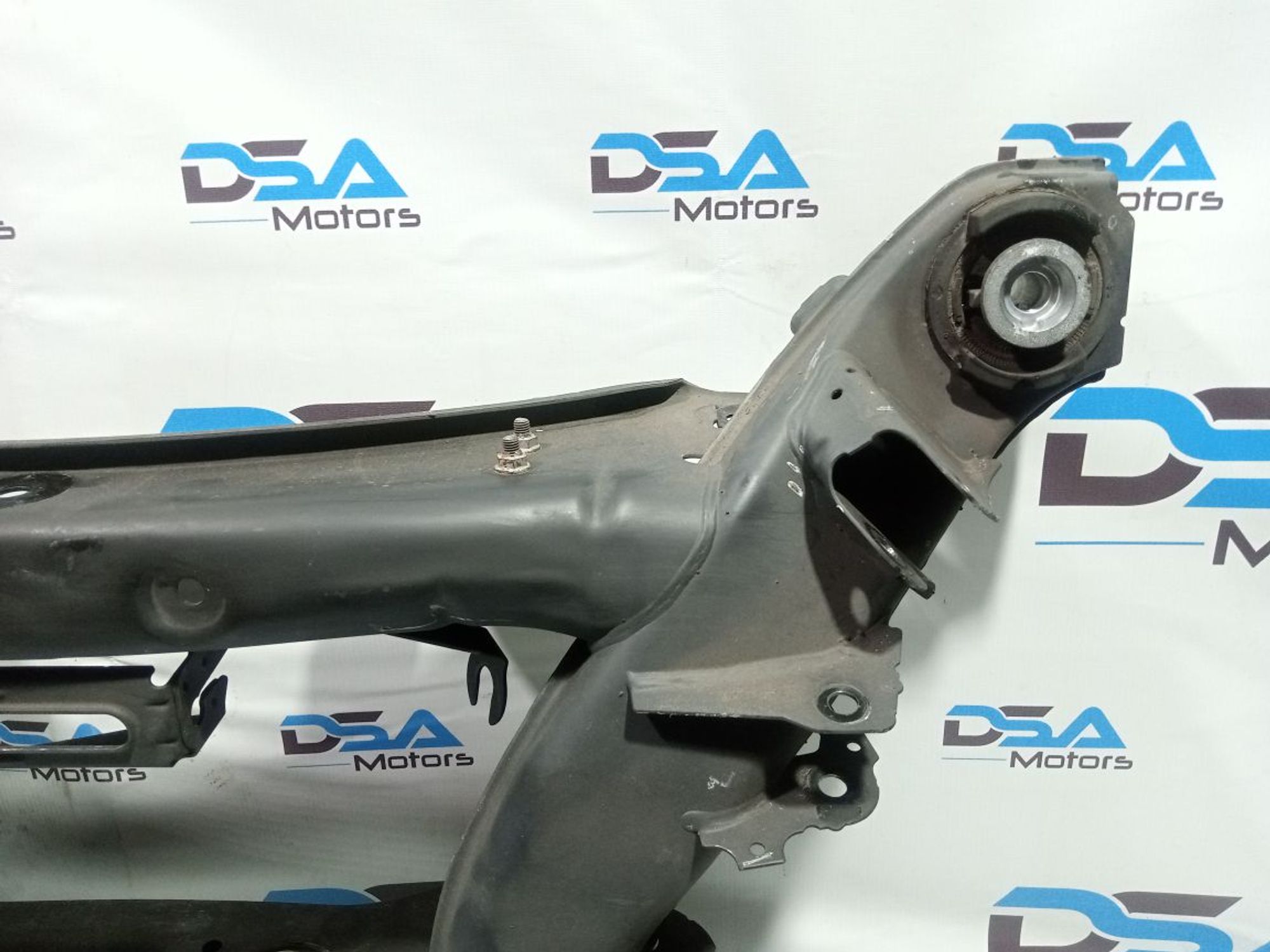 https://ycs.partsauto.market/partsauto-images/thmbs/userImages/b7628e092085f1f91467af1afb6e7630/part/47a782ae-4cee-4956-9177-f80f4db79e6d_1747897301995.jpg