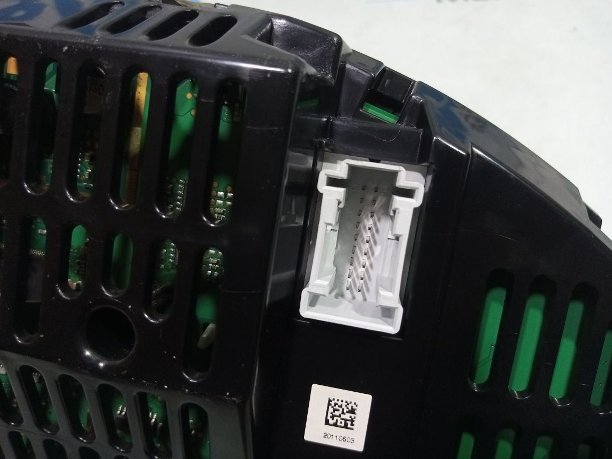 https://ycs.partsauto.market/partsauto-images/thmbs/userImages/b7628e092085f1f91467af1afb6e7630/part/480ecc14-21c2-4cfd-9ab0-b8c27c3fe8f6_1748614979745.jpg