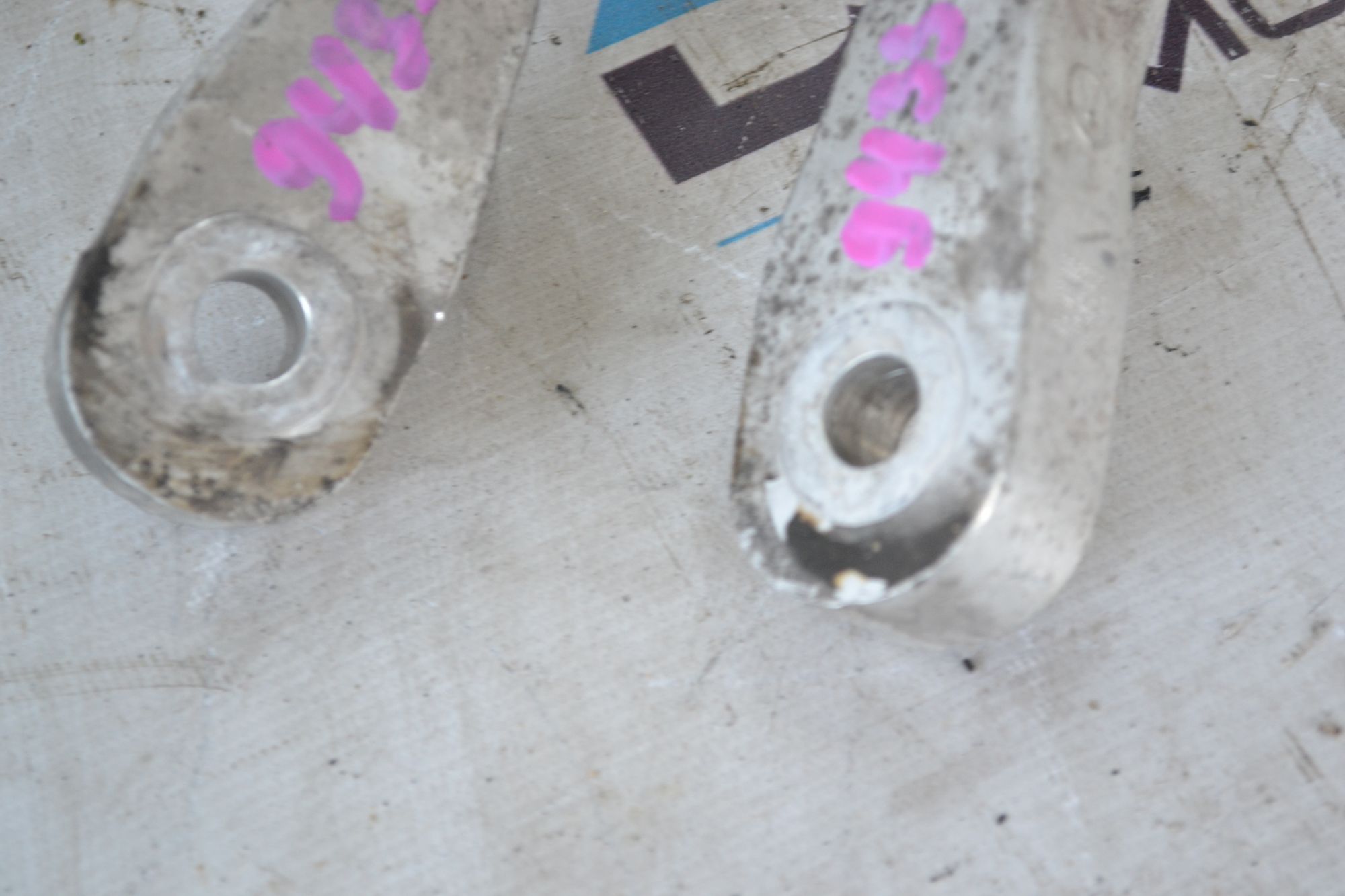 https://ycs.partsauto.market/partsauto-images/thmbs/userImages/b7628e092085f1f91467af1afb6e7630/part/484232ef-8902-455f-9476-a55a415fb836_1785158852683.jpg