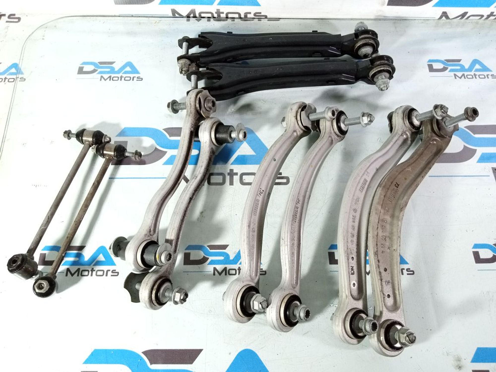https://ycs.partsauto.market/partsauto-images/thmbs/userImages/b7628e092085f1f91467af1afb6e7630/part/4882bd36-e4eb-45a1-85b5-74bbf4eaef5d_1736934698728.jpg