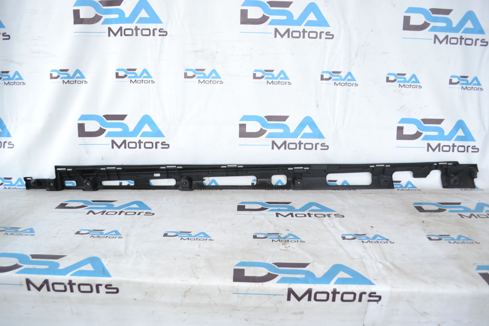 https://ycs.partsauto.market/partsauto-images/thmbs/userImages/b7628e092085f1f91467af1afb6e7630/part/48b49214-cea8-492e-b920-7baf27c7471f_1784718161702.jpg