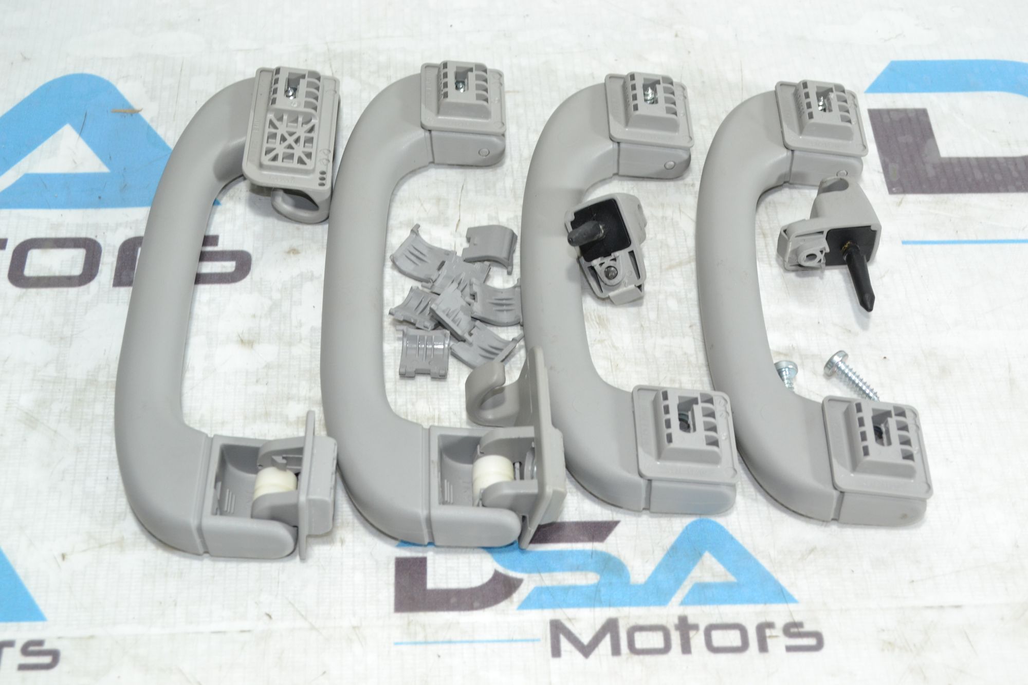 https://ycs.partsauto.market/partsauto-images/thmbs/userImages/b7628e092085f1f91467af1afb6e7630/part/48bb8fc1-b6e0-4bb6-97f5-57fda5d4ea59_1780919221858.jpg