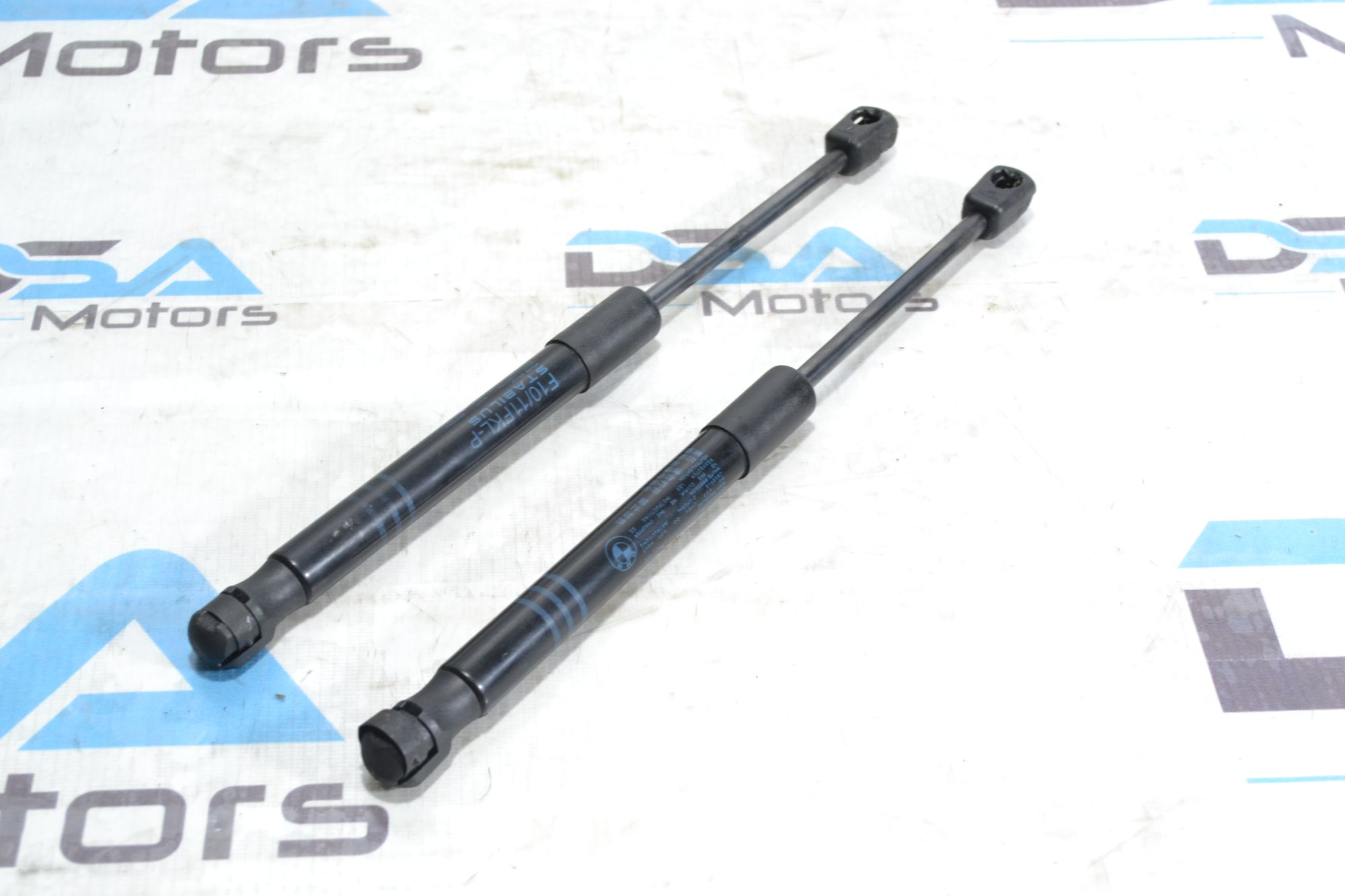 https://ycs.partsauto.market/partsauto-images/thmbs/userImages/b7628e092085f1f91467af1afb6e7630/part/48d6bdf7-54a1-47c0-9206-2637ba1dfec6_1780558477778.jpg