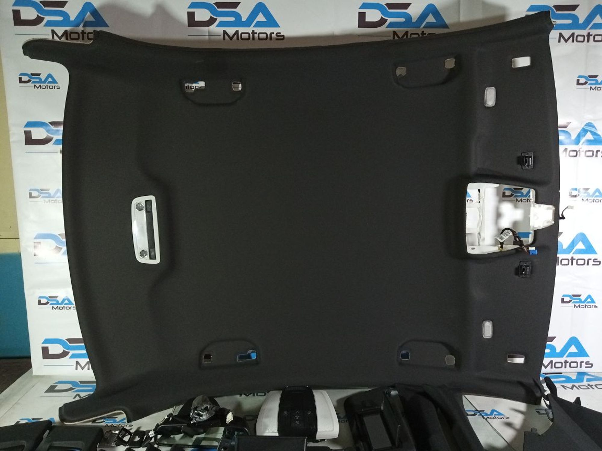 https://ycs.partsauto.market/partsauto-images/thmbs/userImages/b7628e092085f1f91467af1afb6e7630/part/48dd7ce0-1335-4a9d-8377-96072cca5d34_1741861031082.jpg