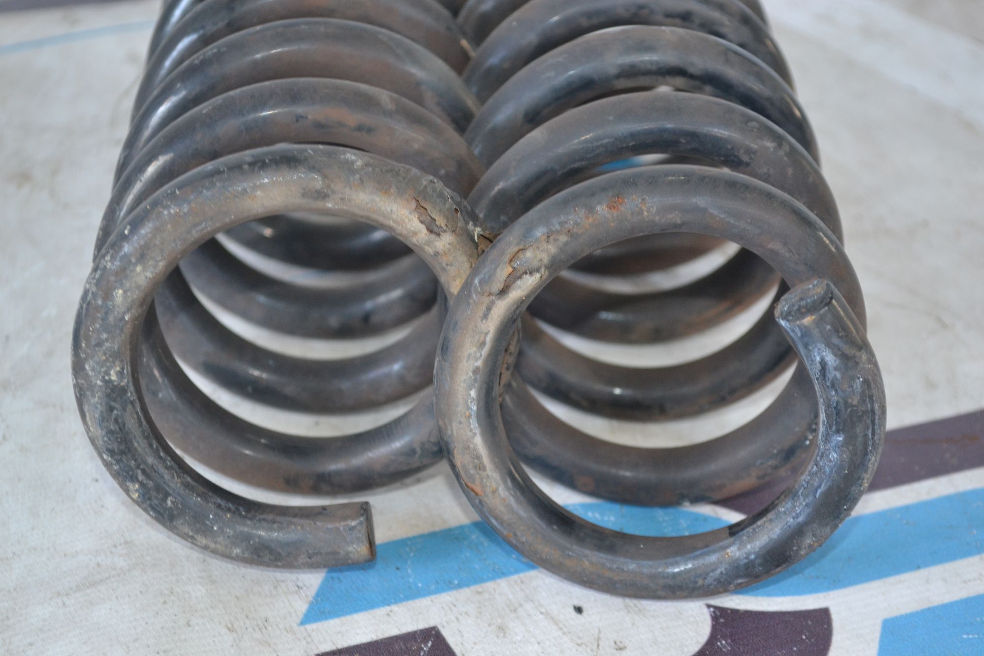 https://ycs.partsauto.market/partsauto-images/thmbs/userImages/b7628e092085f1f91467af1afb6e7630/part/49892fb5-eb40-4f3a-b8b4-02960e3f0b66_1785148703244.jpg