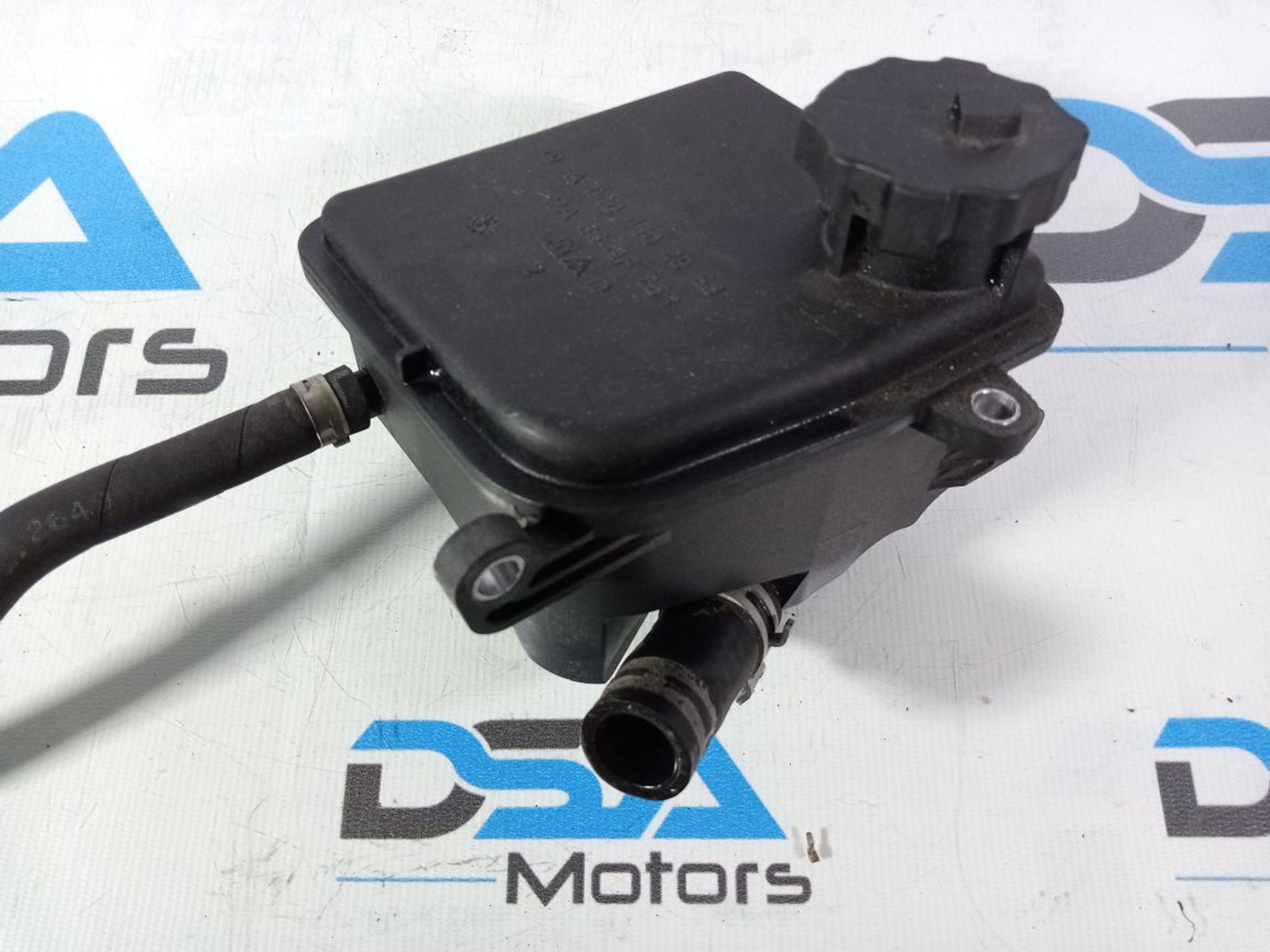 https://ycs.partsauto.market/partsauto-images/thmbs/userImages/b7628e092085f1f91467af1afb6e7630/part/49f633f1-de4d-4cb8-8acc-afd69be251a7_1741114904426.jpg