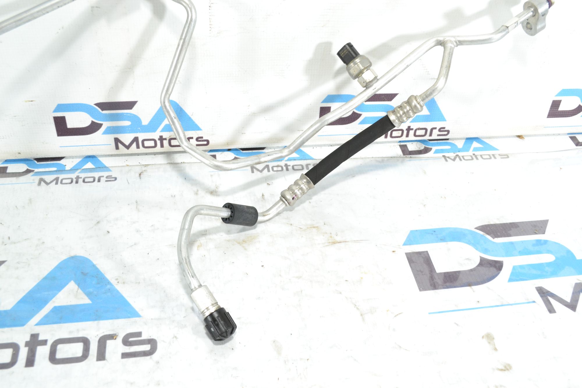https://ycs.partsauto.market/partsauto-images/thmbs/userImages/b7628e092085f1f91467af1afb6e7630/part/4a34f0ba-24f1-4de7-ad1d-d3825f8a5510_1778679137107.jpg