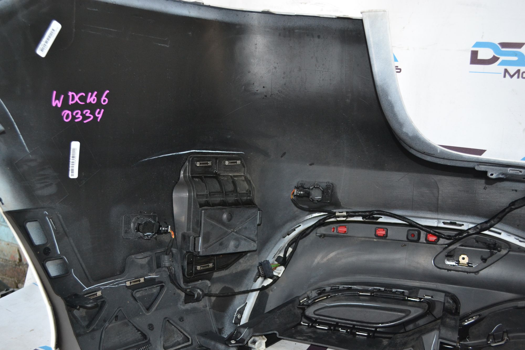 https://ycs.partsauto.market/partsauto-images/thmbs/userImages/b7628e092085f1f91467af1afb6e7630/part/4a85b281-0b45-43f0-a4b3-9692d9405d4c_1784531224183.jpg
