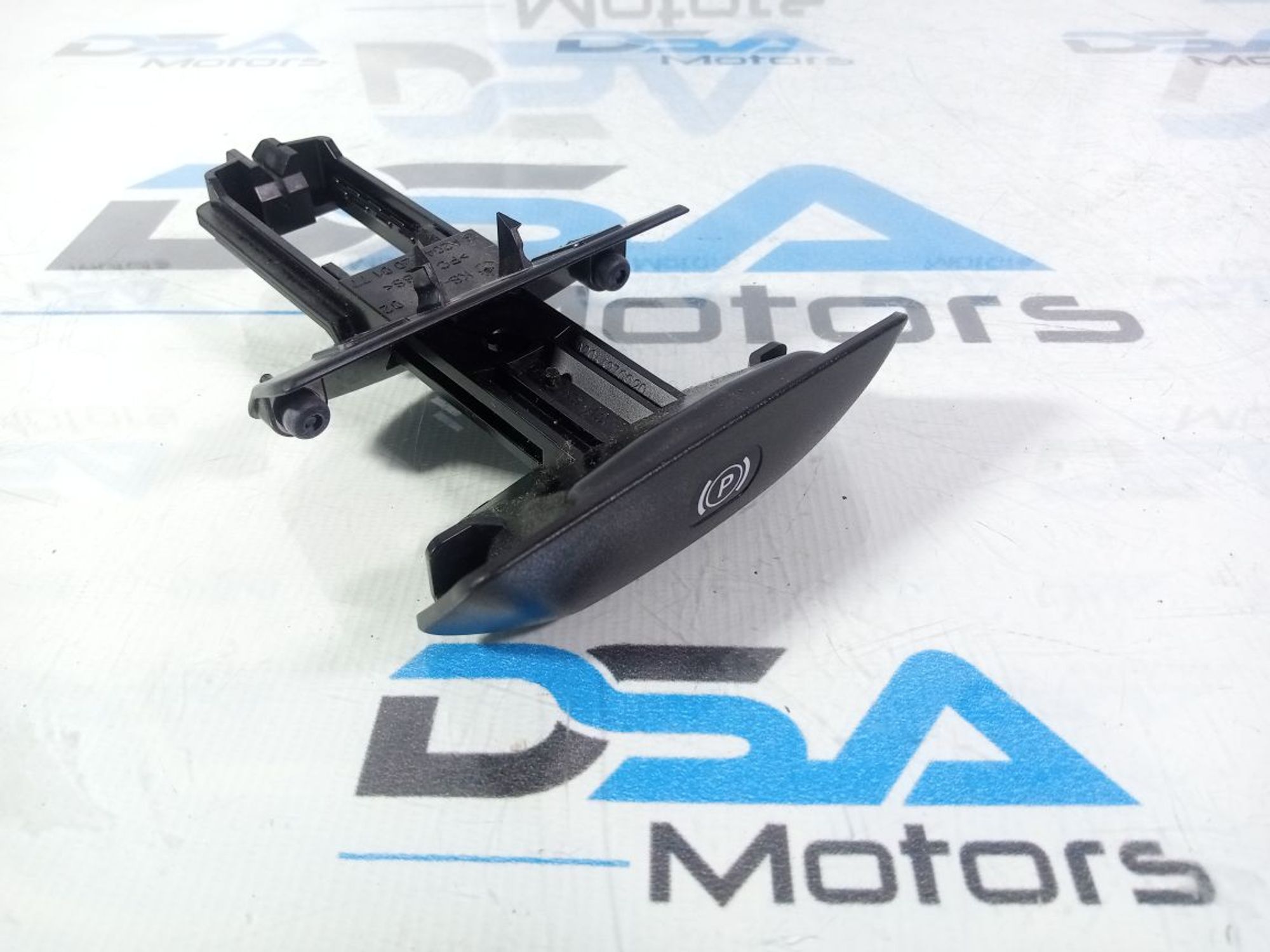 https://ycs.partsauto.market/partsauto-images/thmbs/userImages/b7628e092085f1f91467af1afb6e7630/part/4a8ff344-3cb3-4d4f-a4c7-c76a89b415af_1740581868428.jpg