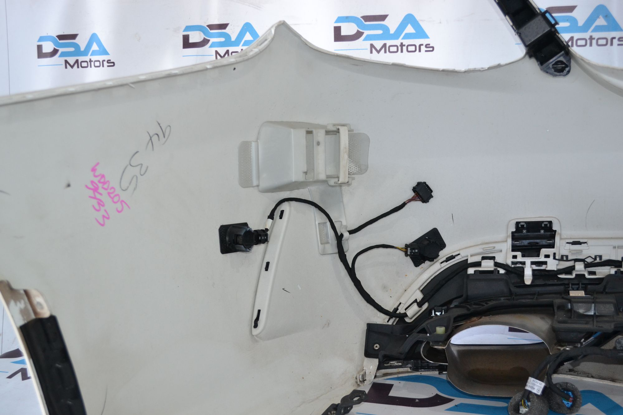 https://ycs.partsauto.market/partsauto-images/thmbs/userImages/b7628e092085f1f91467af1afb6e7630/part/4af95d40-de42-4a11-b4e9-3dc6a1873a20_1784530818777.jpg