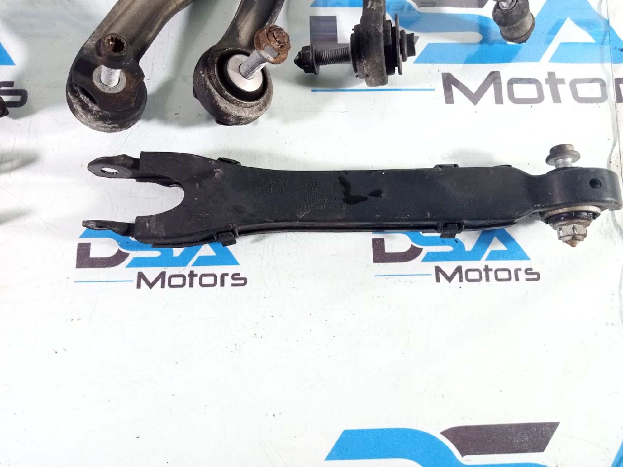 https://ycs.partsauto.market/partsauto-images/thmbs/userImages/b7628e092085f1f91467af1afb6e7630/part/4b3d16b3-69ef-4f6c-9449-f80fc1f174ff_1721735781894.jpg