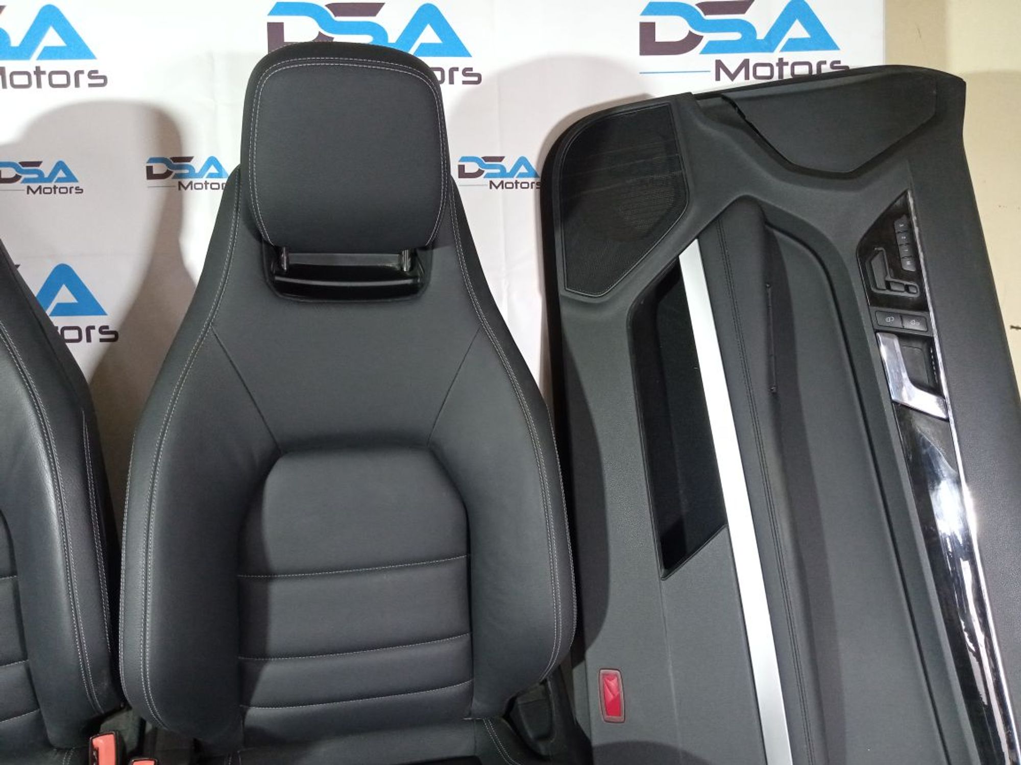 https://ycs.partsauto.market/partsauto-images/thmbs/userImages/b7628e092085f1f91467af1afb6e7630/part/4b7e8213-5599-4560-b2b6-78094396219e_1743064878903.jpg