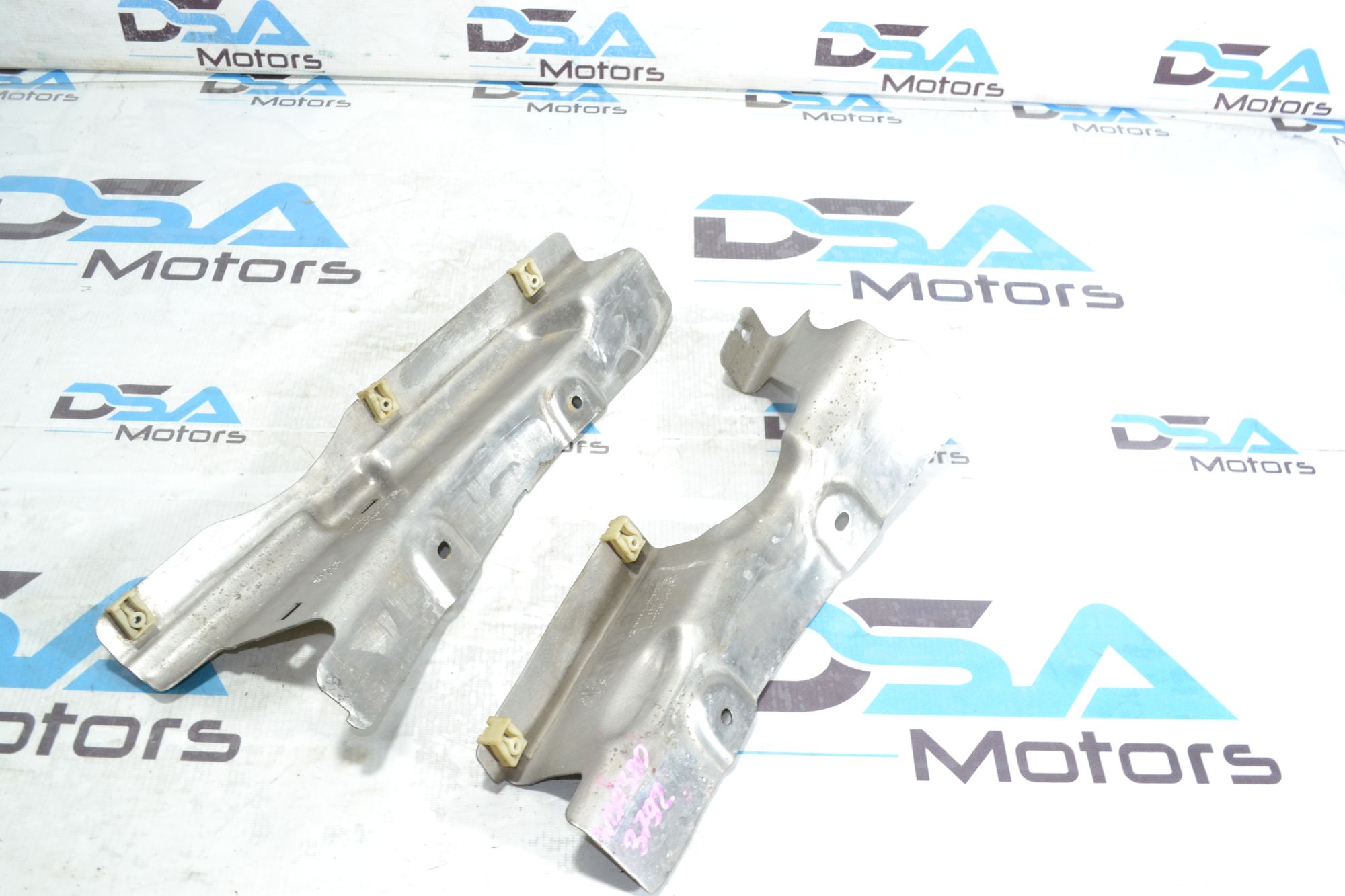 https://ycs.partsauto.market/partsauto-images/thmbs/userImages/b7628e092085f1f91467af1afb6e7630/part/4bc5f779-e10b-47ab-a387-c311cb04ad3d_1780915960050.jpg